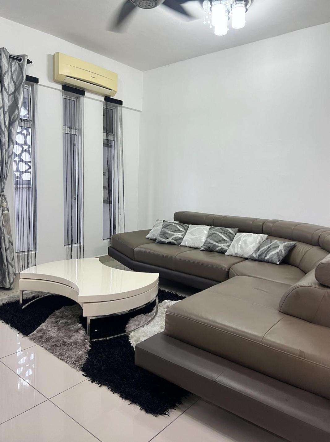 KBCC Service Apartment Homestay