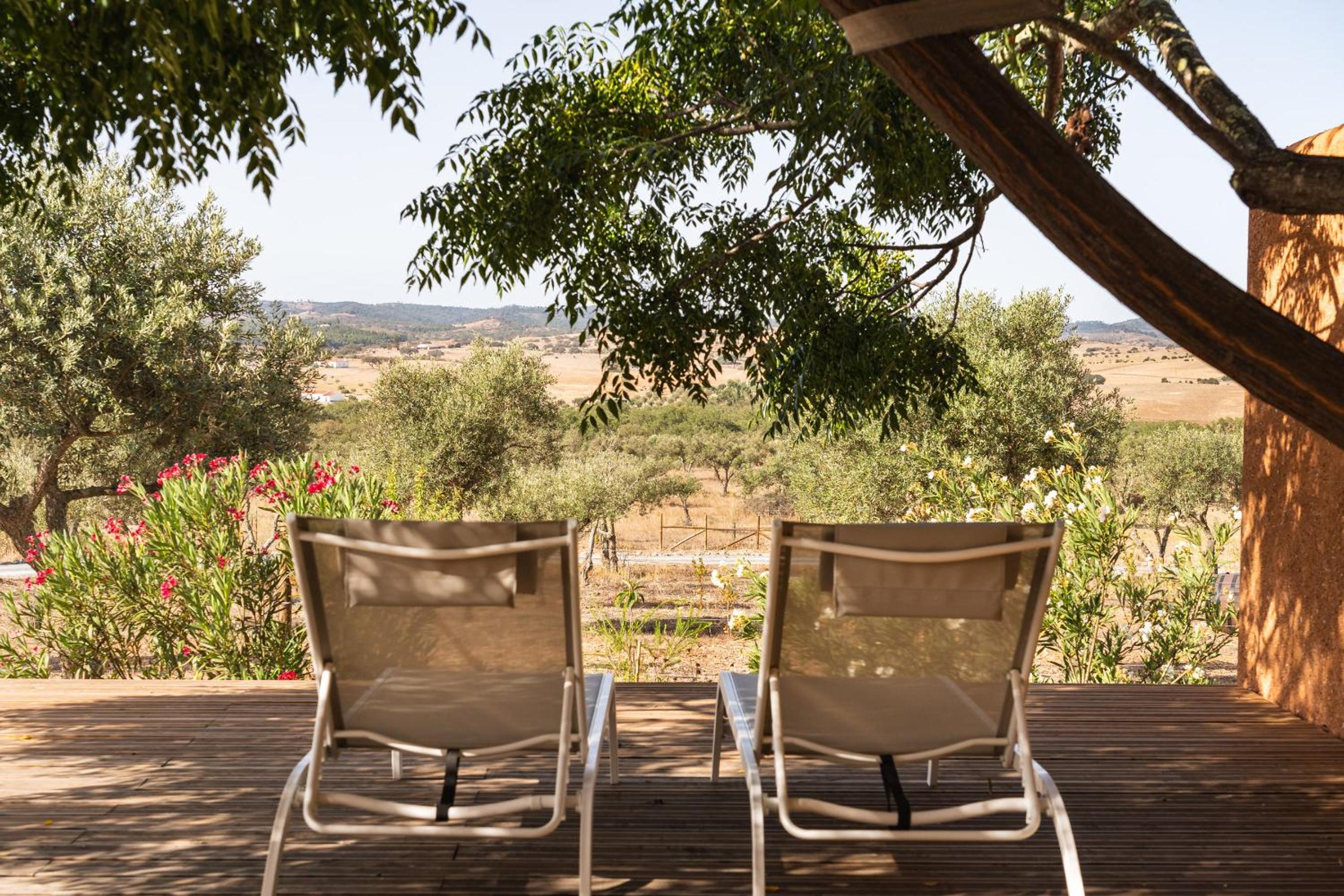 Monte Flora Farmhouse