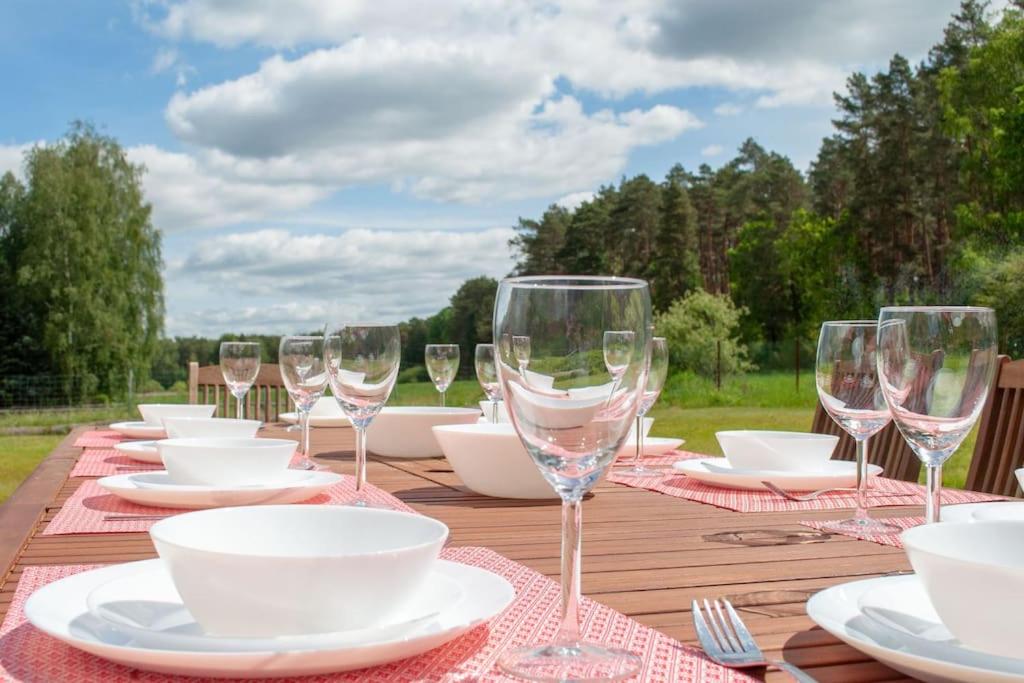 Villa Sophienschlösschen nahe Berlin - Exklusive Zeit zwischen 5 Seen mit großer Küche, gratis Sauna & 3500qm Garten