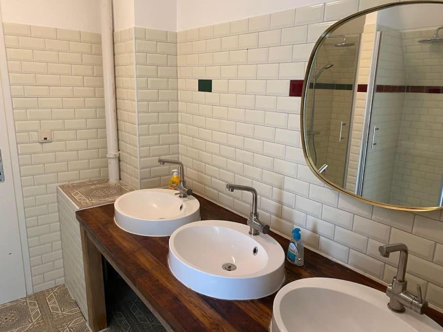Villa Sophienschlösschen nahe Berlin - Exklusive Zeit zwischen 5 Seen mit großer Küche, gratis Sauna & 3500qm Garten