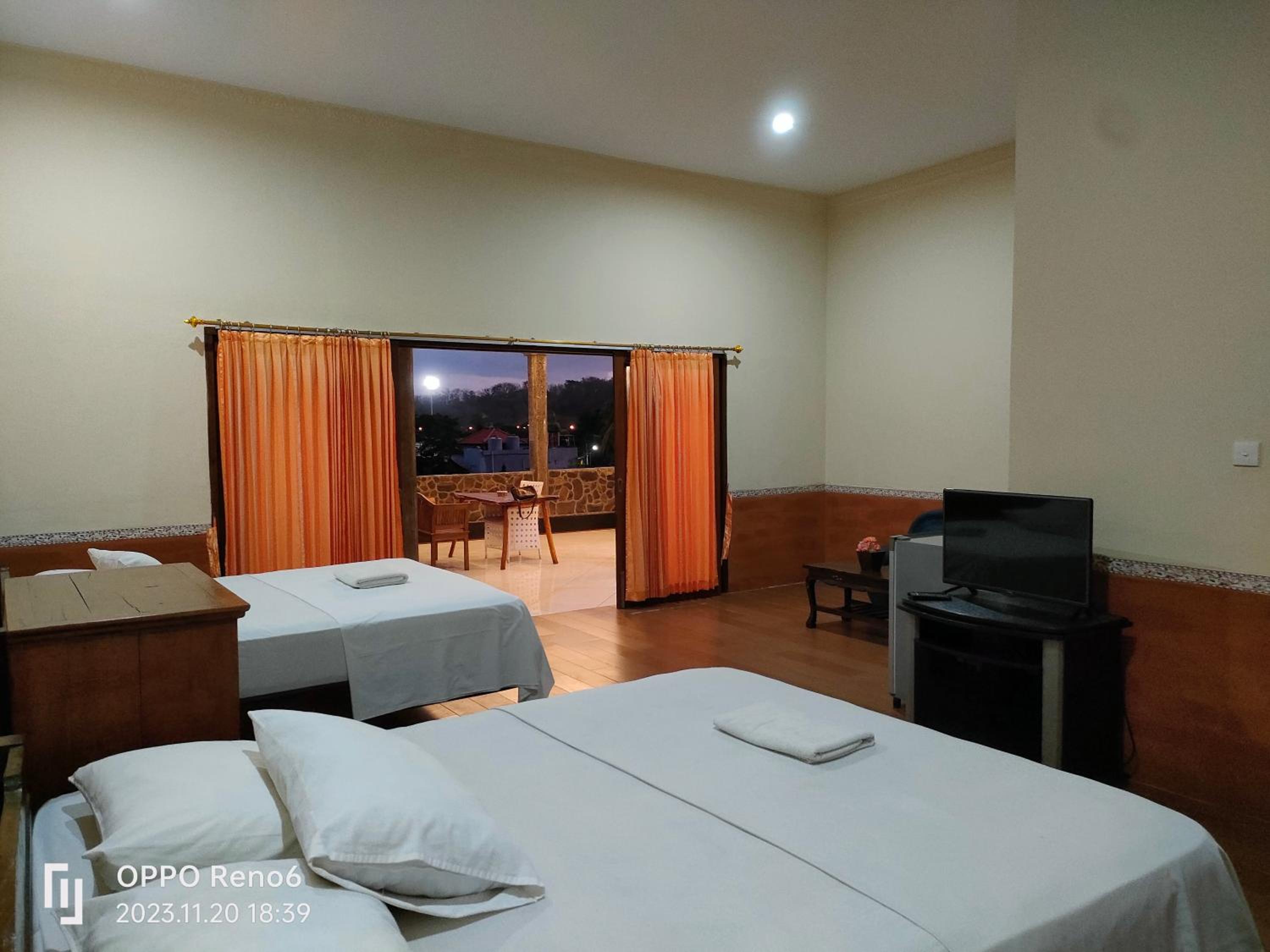 Dharma homestay