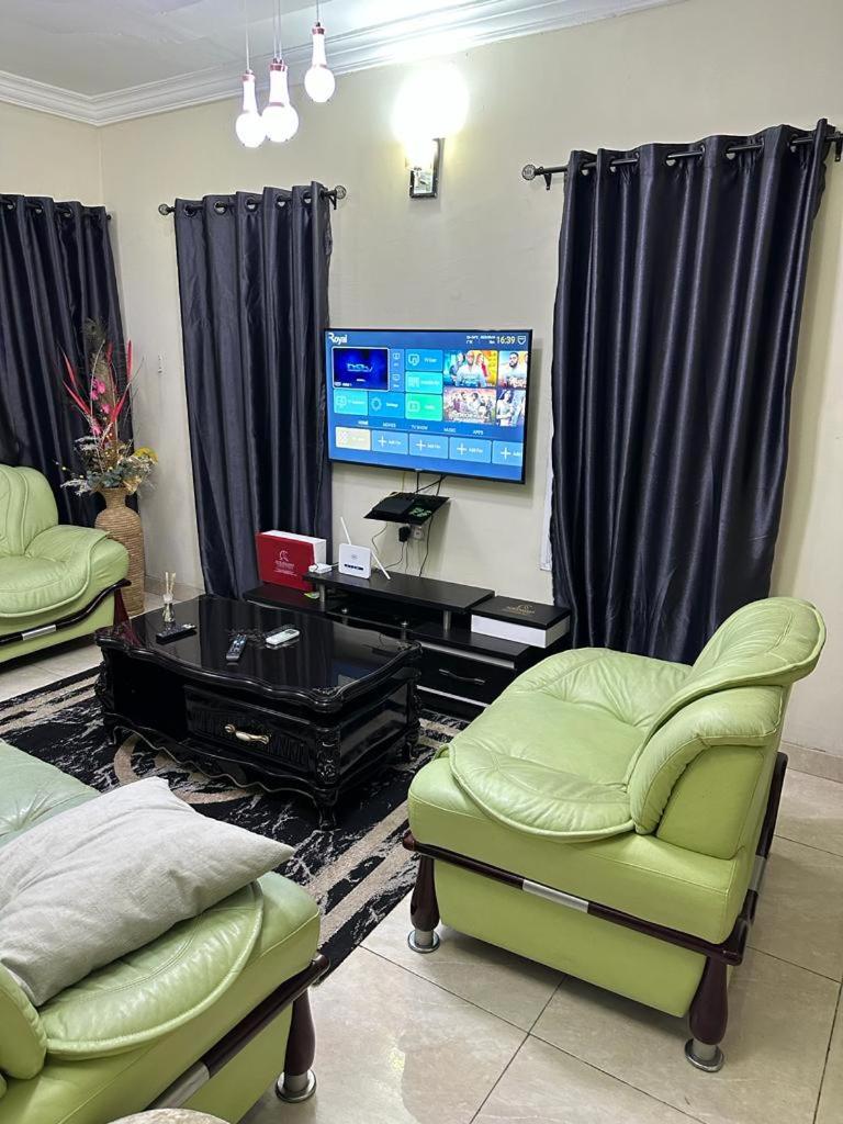 Mainstream Shortlet Apartments