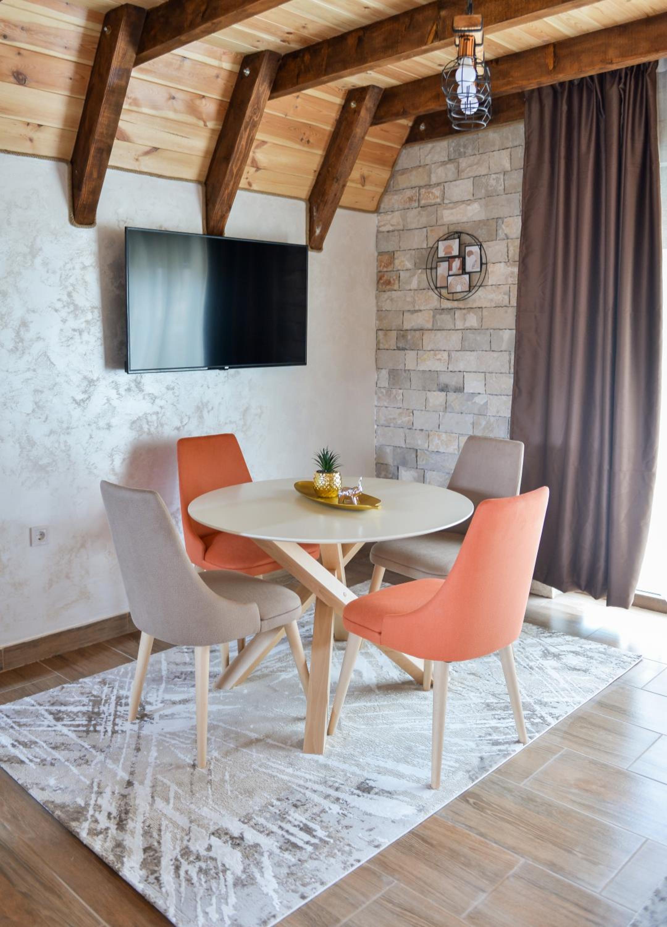 Lux Villas Zabljak view 4