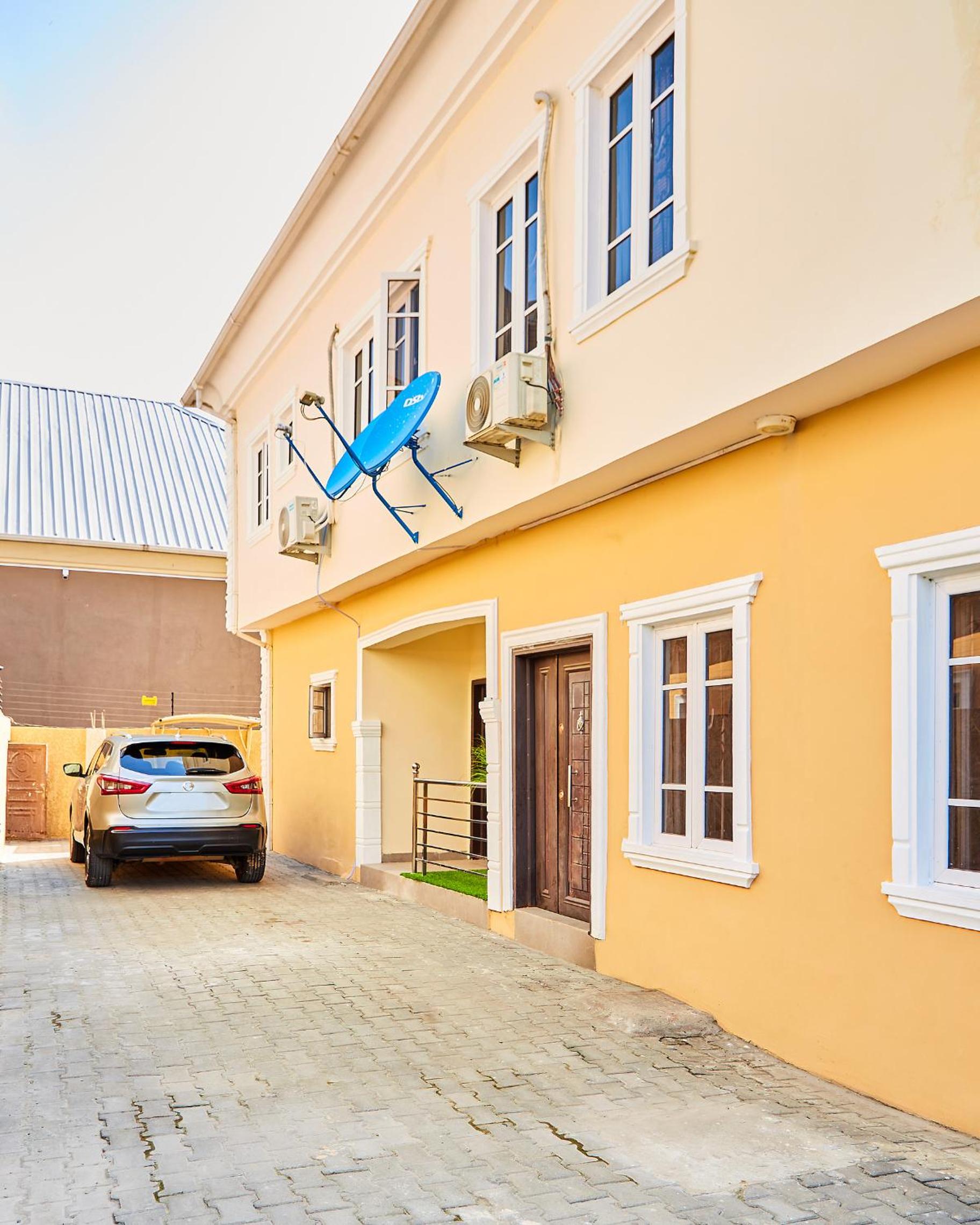 Mainstream Shortlet Apartments