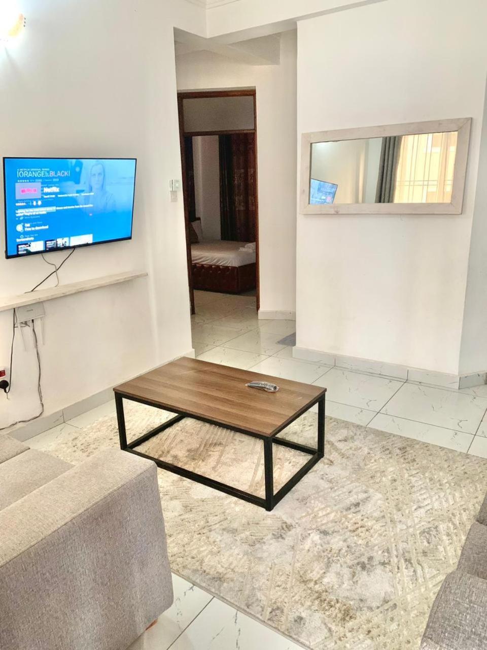 Cozy 2 bedroom, master en-suite Apartment in Bamburi with secure environment WIFI Netflix and 10min drive to the beach view 3