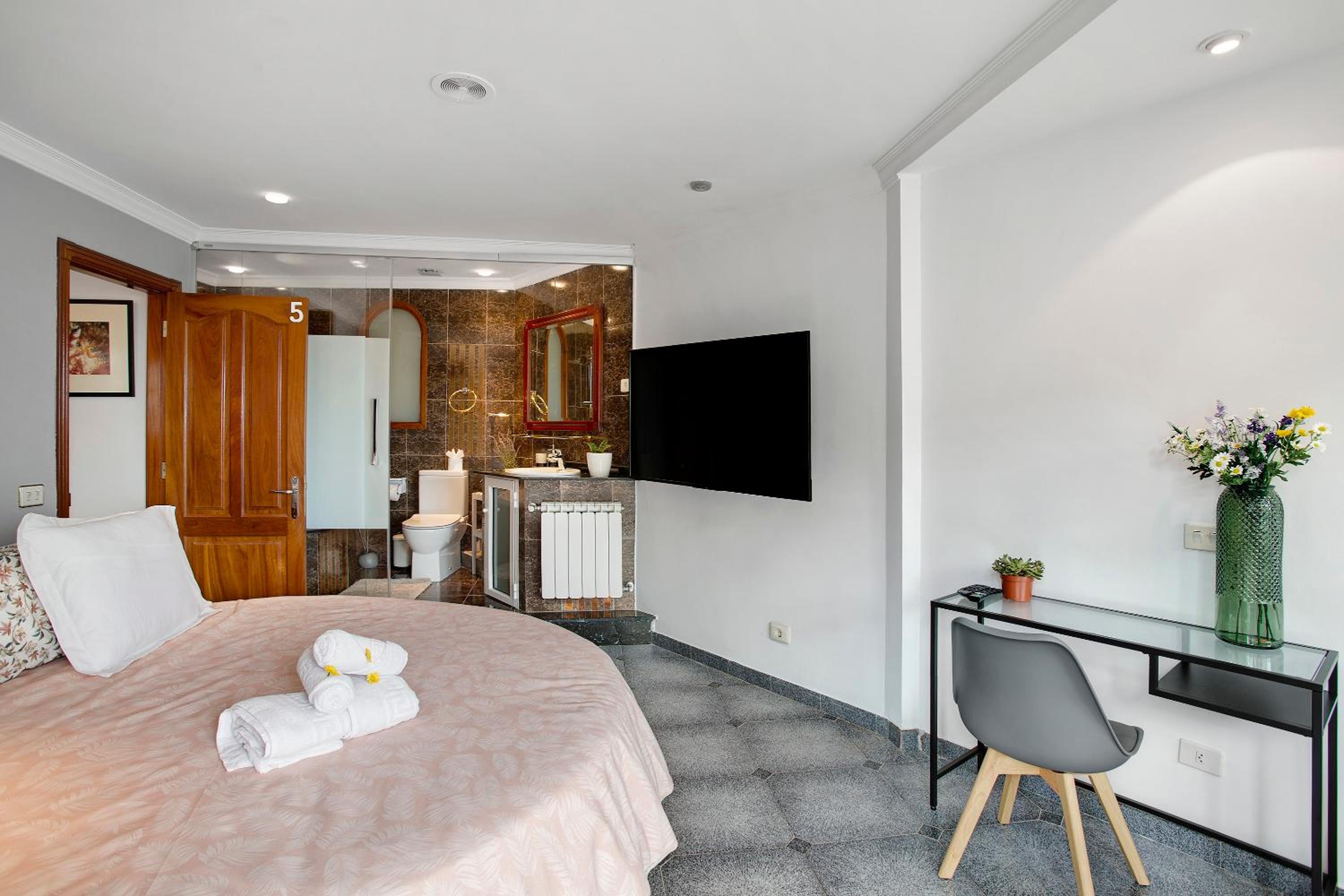 Duplex Carmelo y Carmela