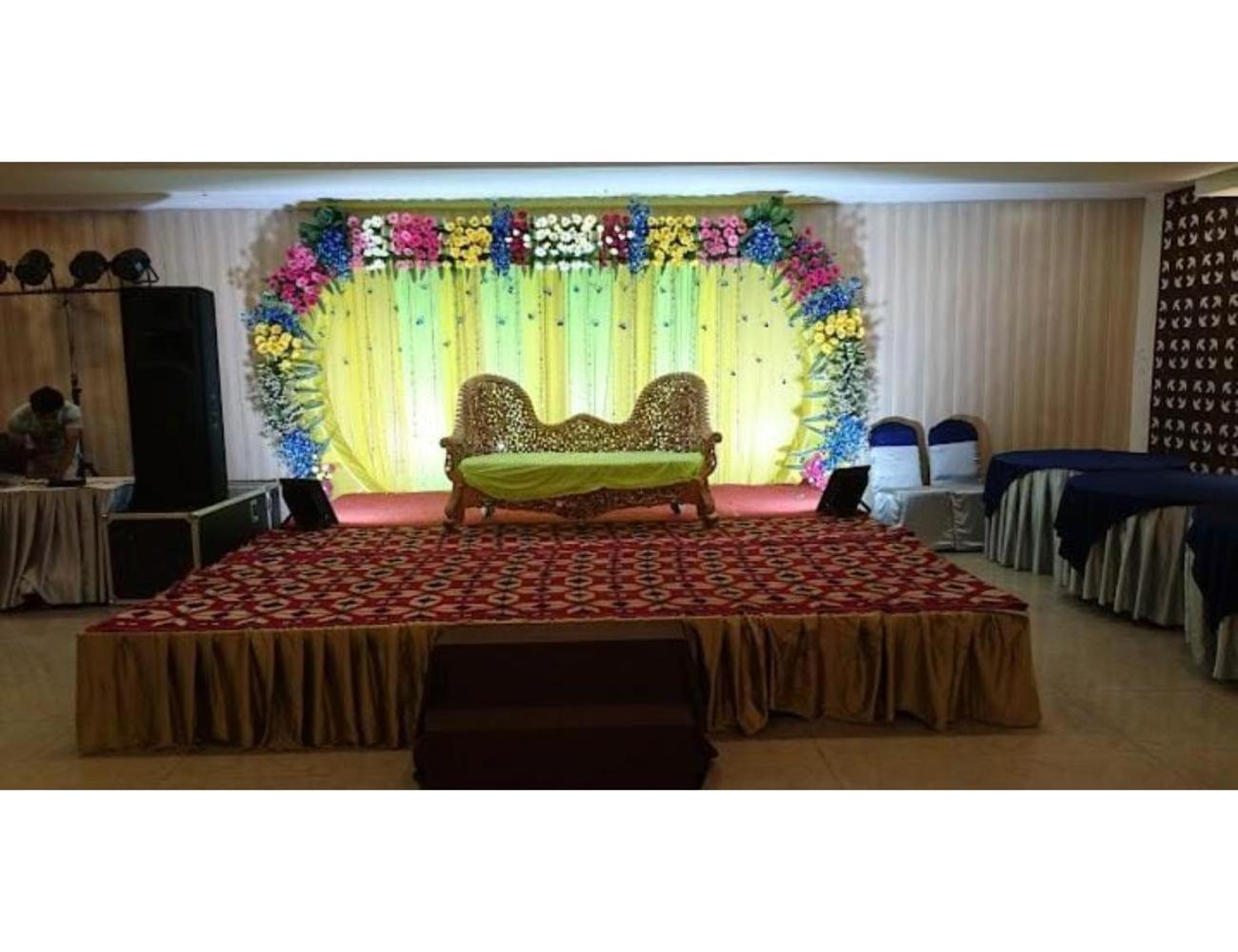 Hotel lords,Dehradun