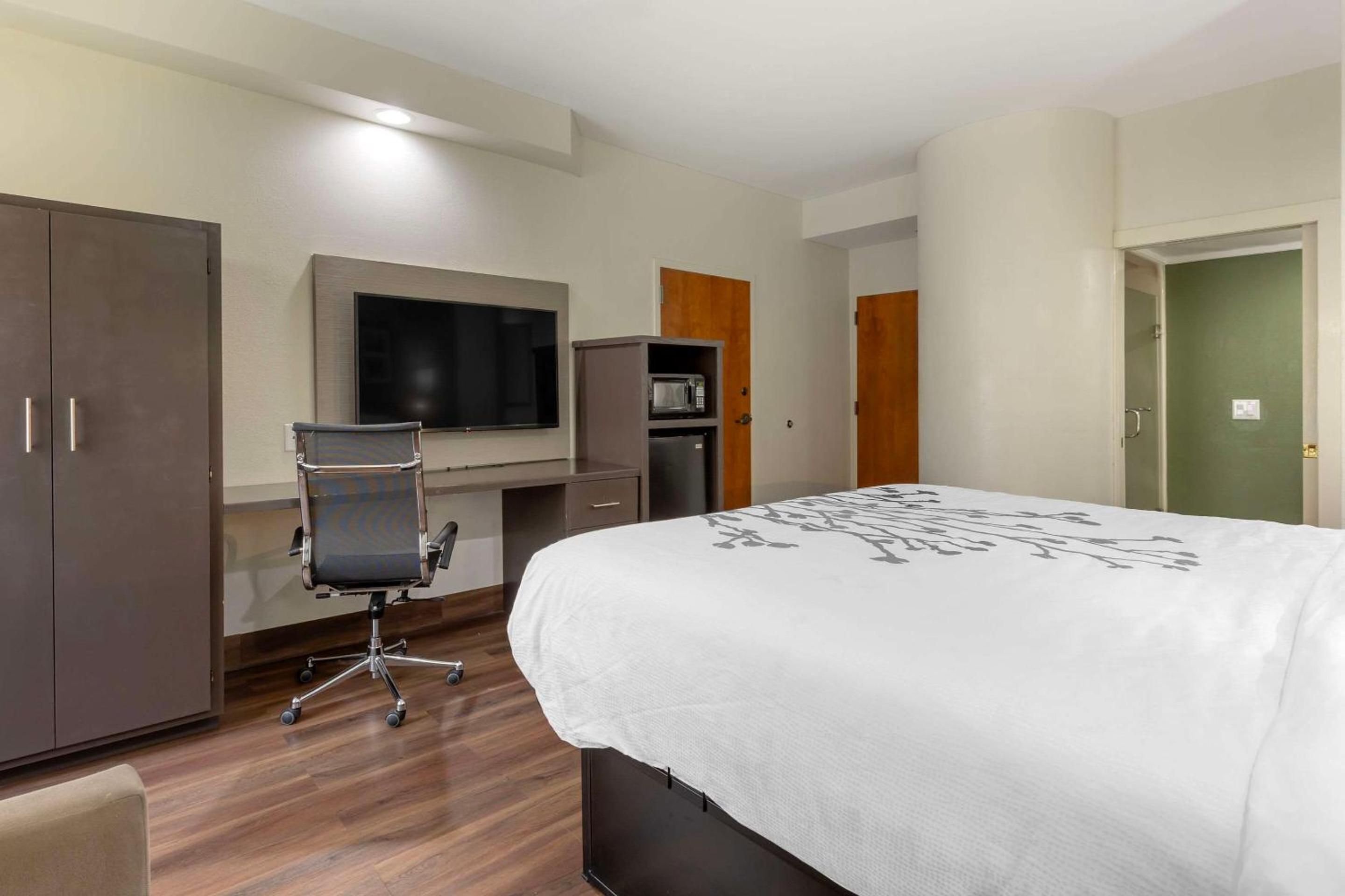 Sleep Inn view 5
