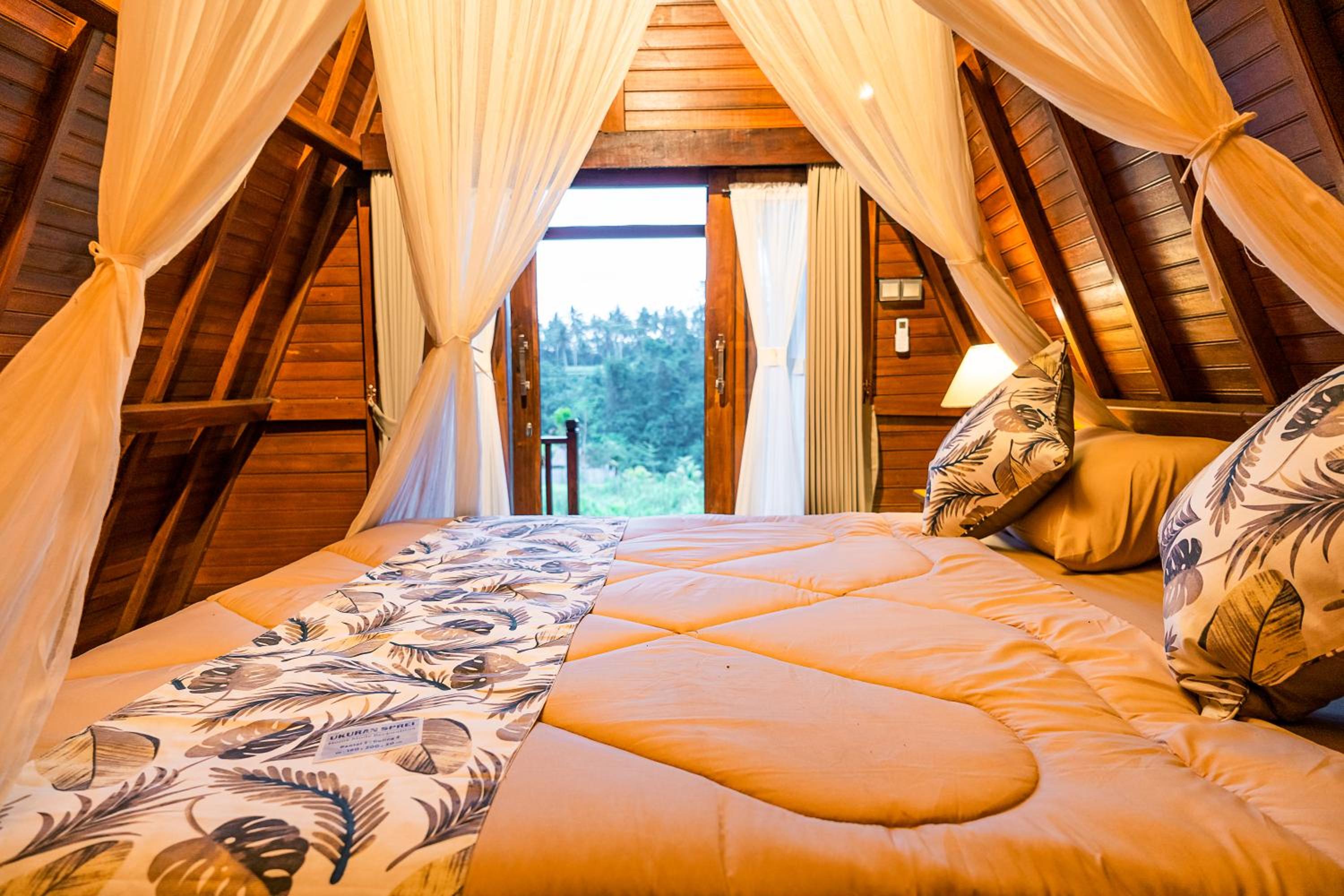 The Pyramid Ubud River Villas