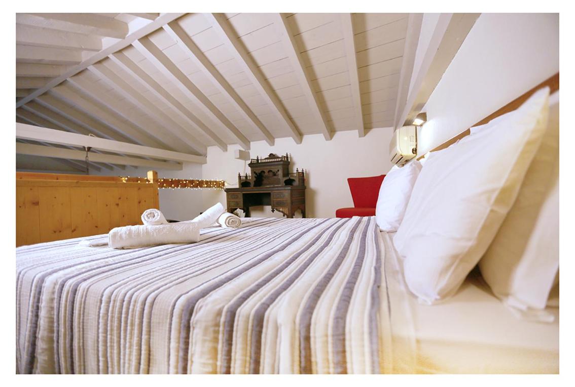 Daphne superior castle suite