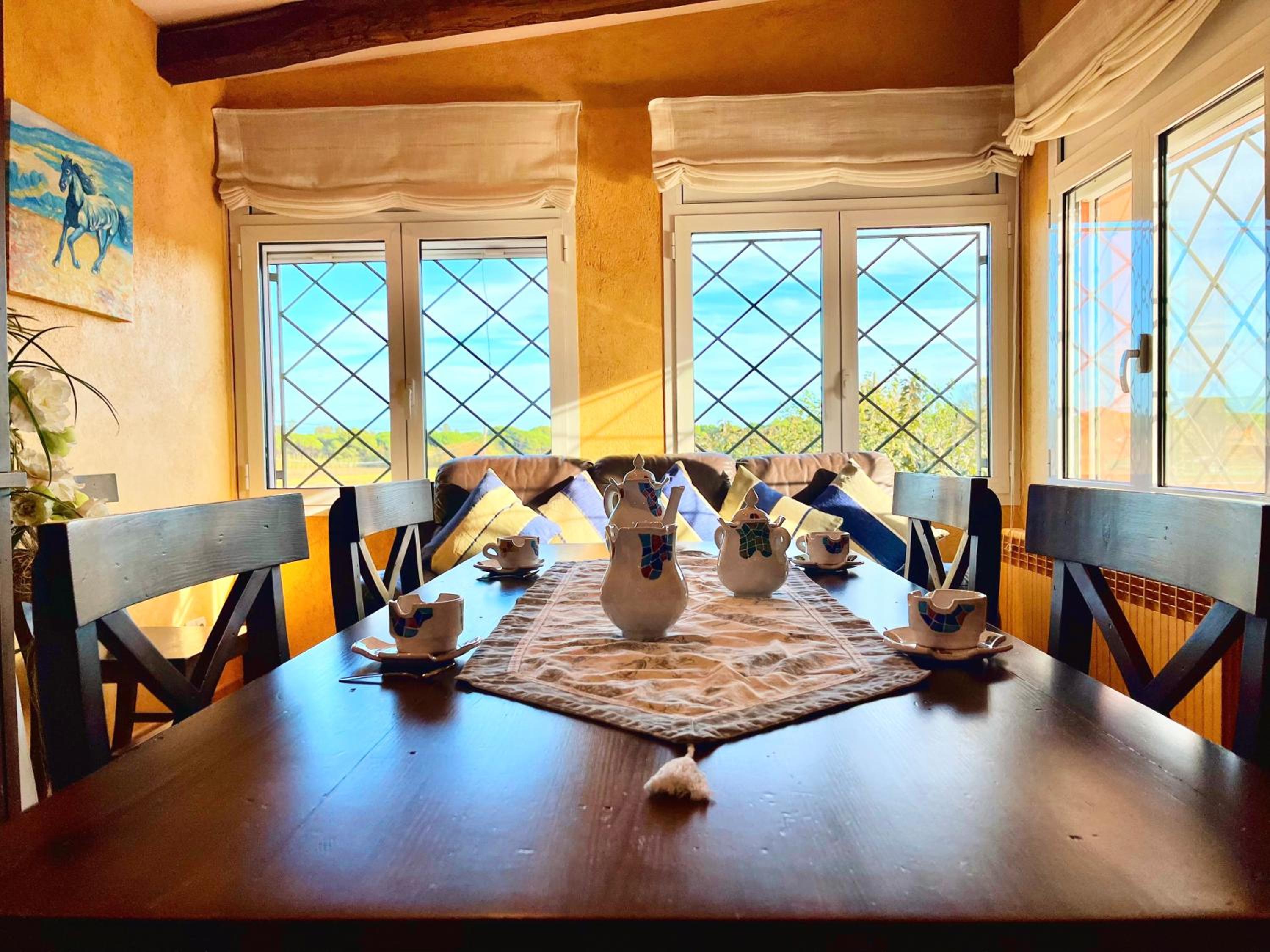 dining