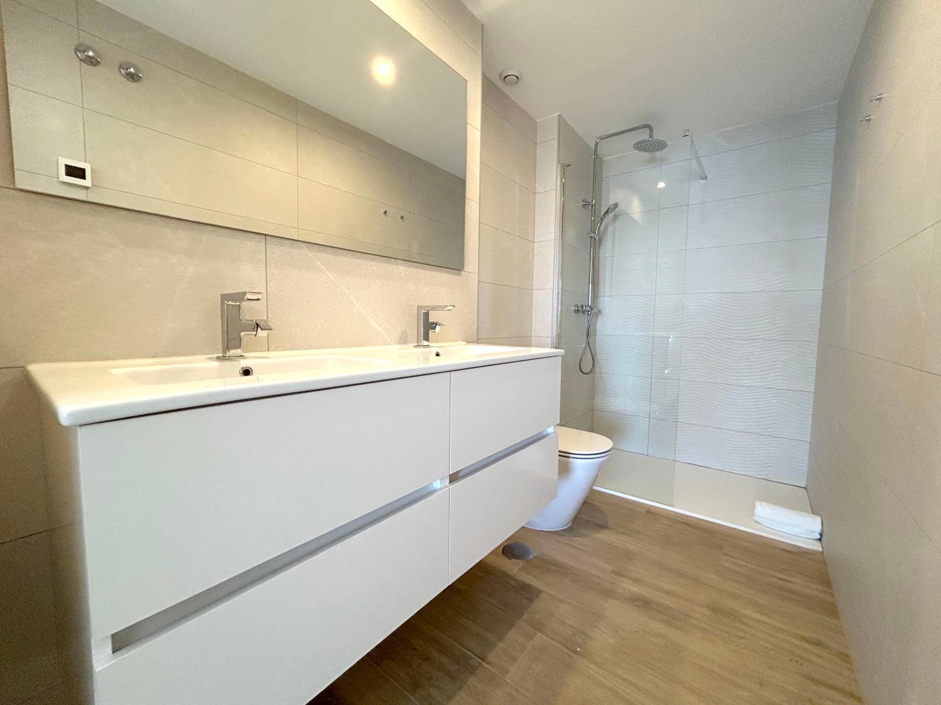 POSIDONIA PUNTA PRIMA - Luxury Seafront Apartments