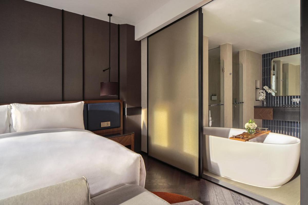 InterContinental Bangkok Sukhumvit by IHG 10