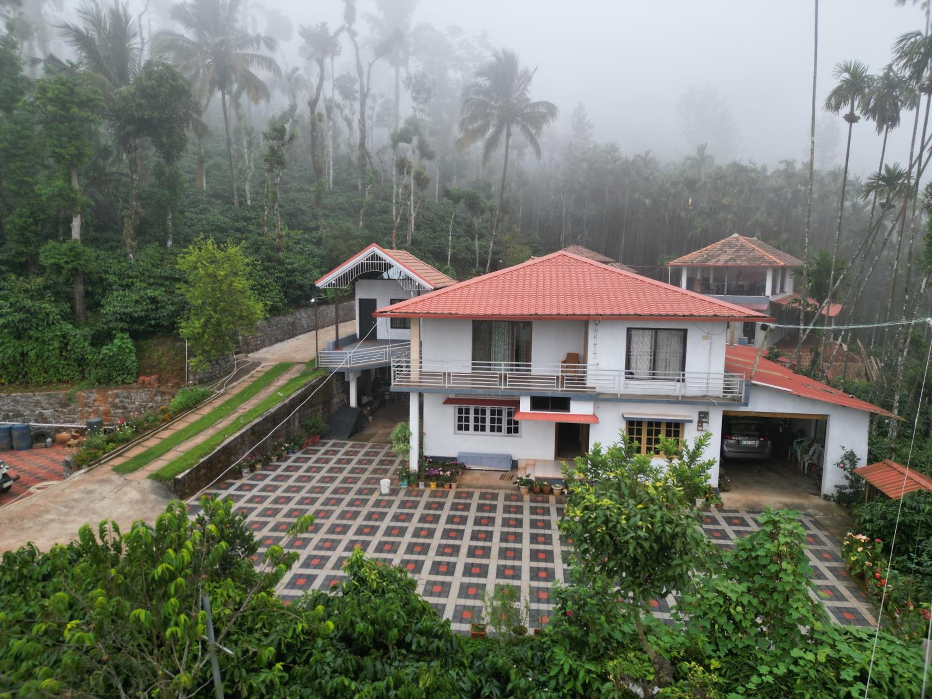 sirivana homestay