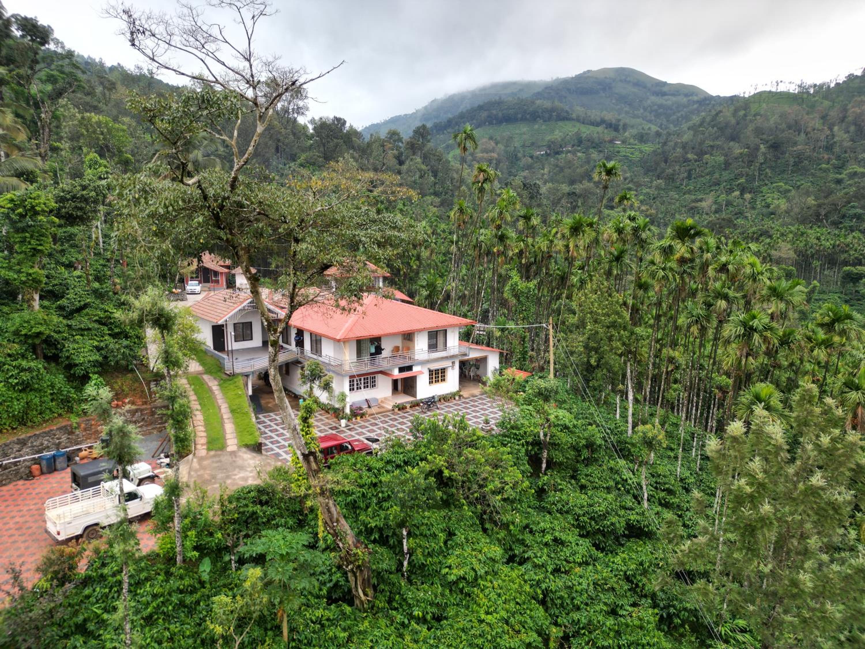 sirivana homestay