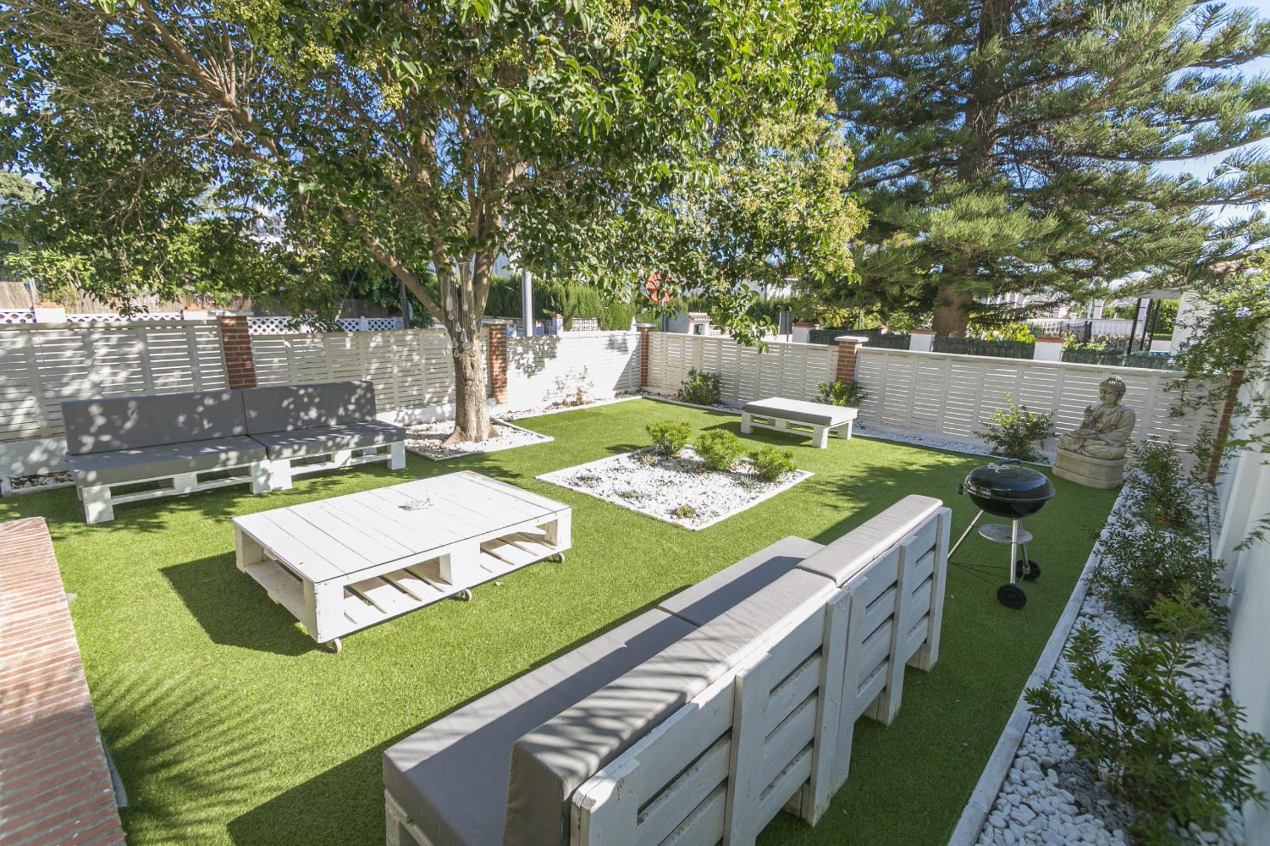 Canovas Nerja - Casa Parador con jardín privado en centro Nerja