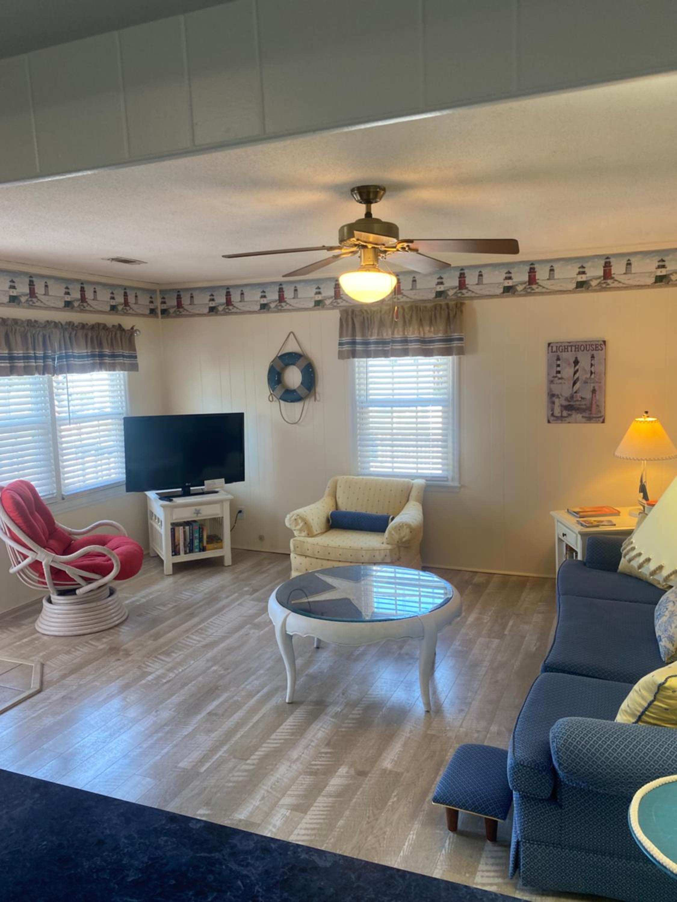 Beach Breeze 1, short walk to Atlantic Ocean, pet friendly, very quiet & family friendly view 4