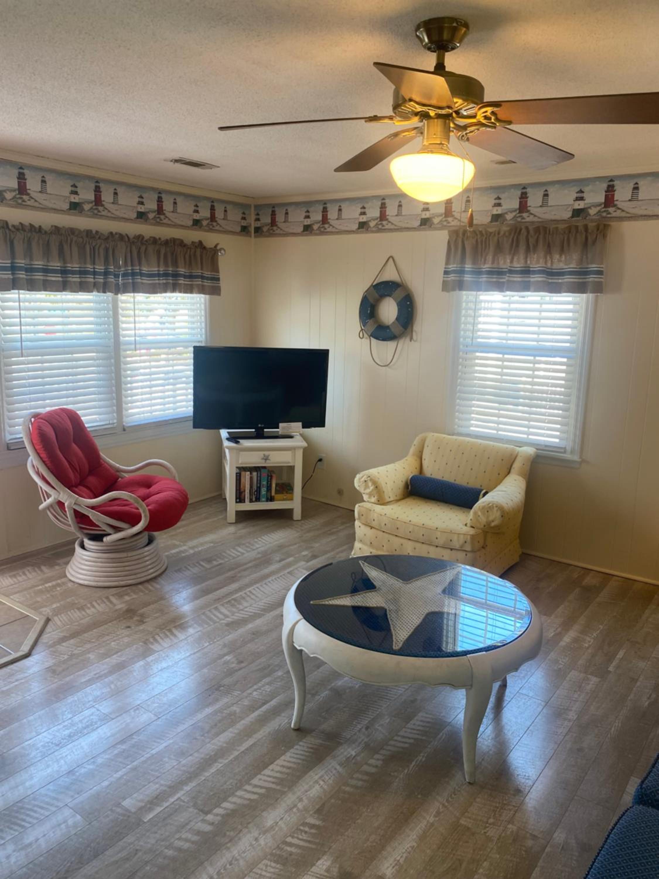 Beach Breeze 1, short walk to Atlantic Ocean, pet friendly, very quiet & family friendly view 5