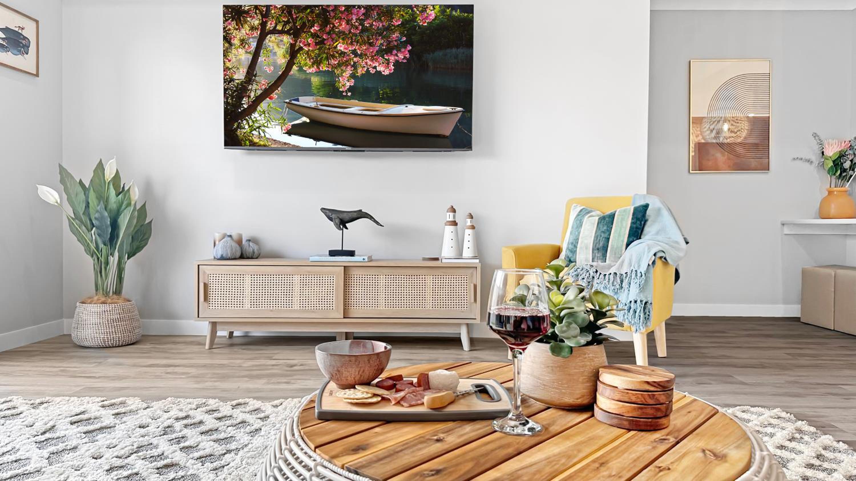 Family-friendly Seaside Gem