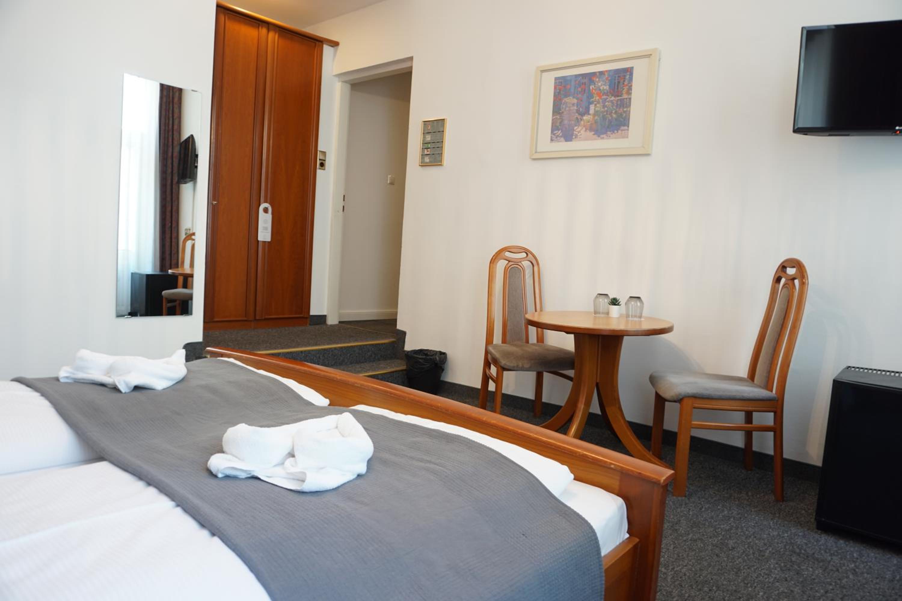 HOME1 - Lumes Boutique Hotel