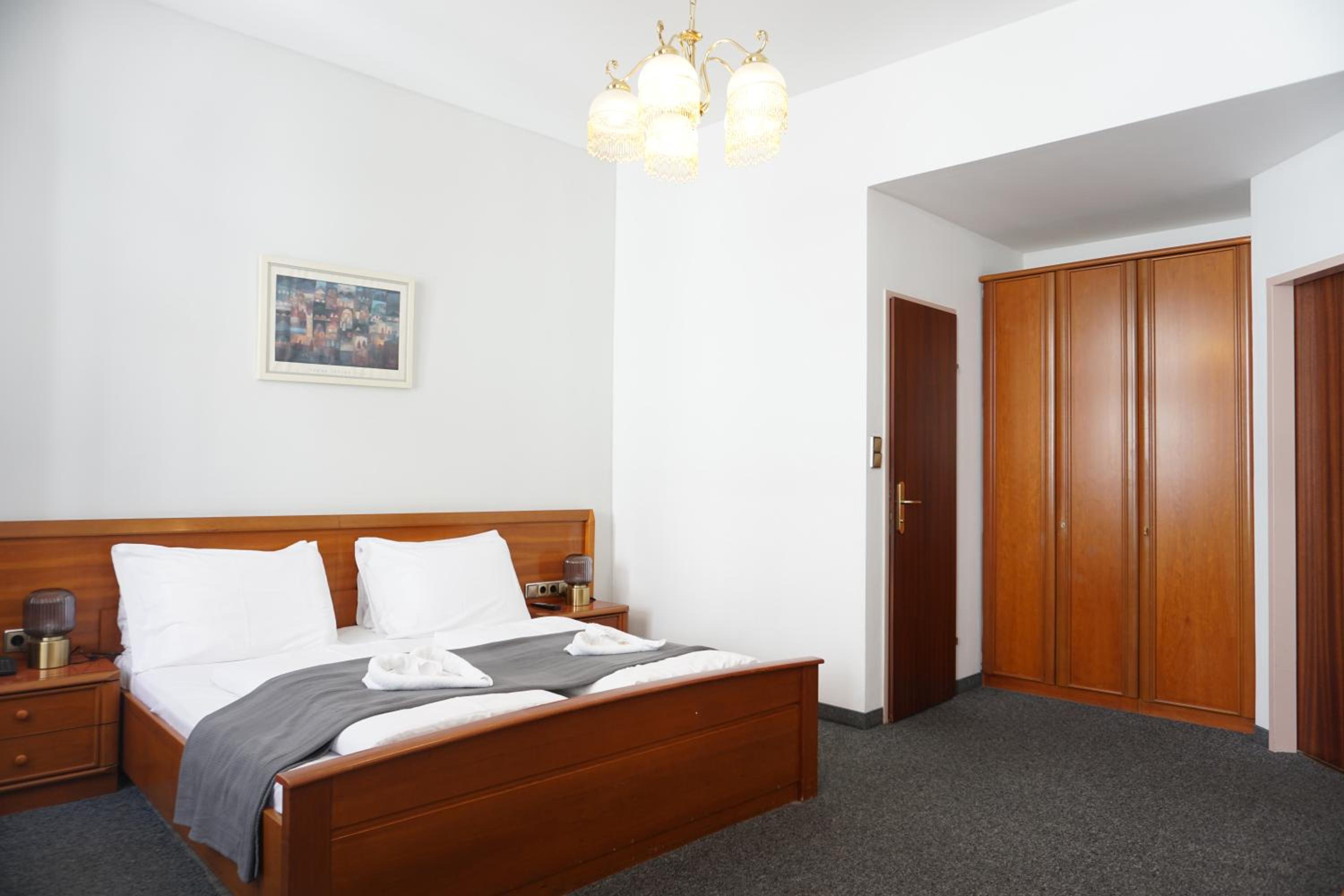 HOME1 - Lumes Boutique Hotel