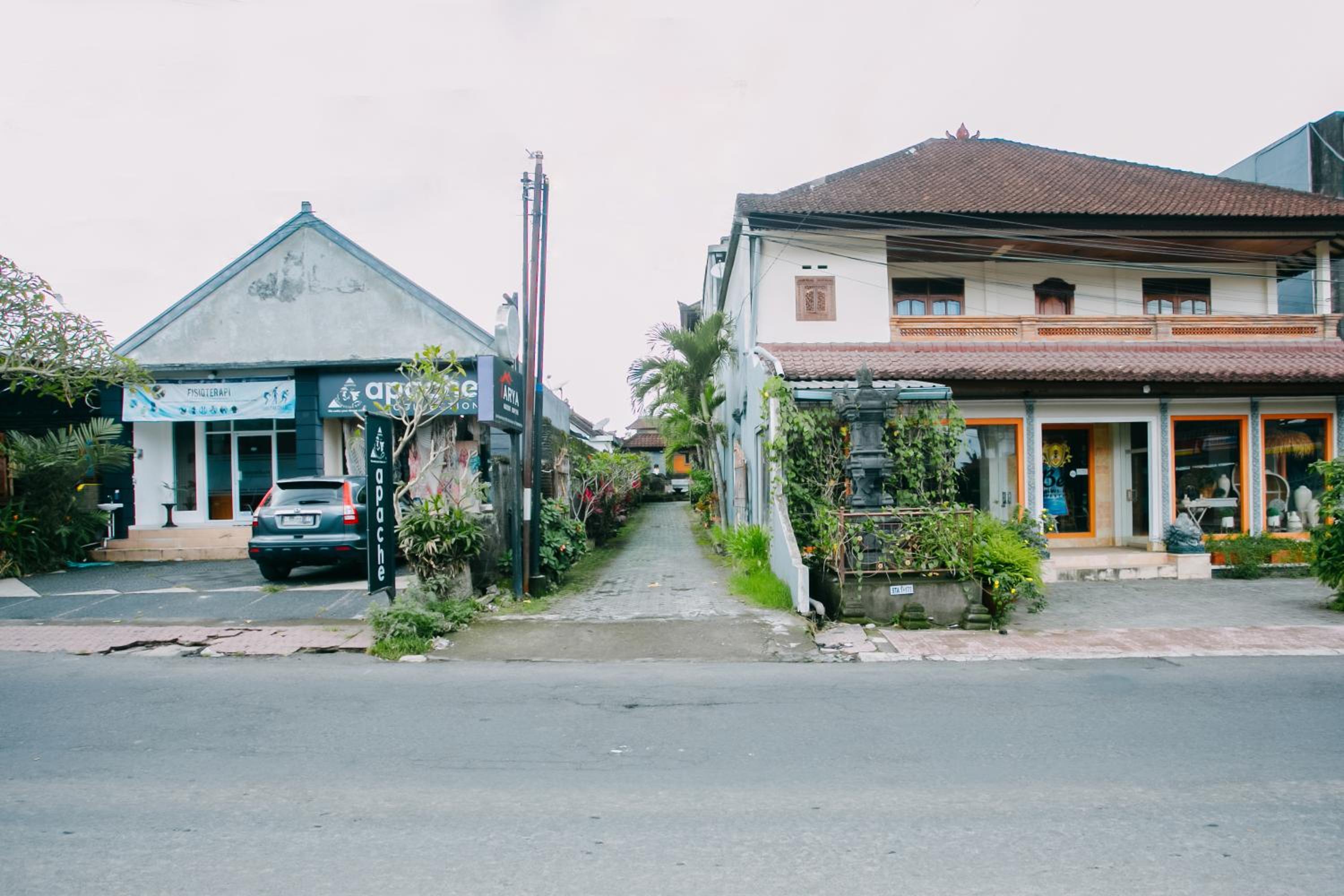 Nobody Inn Ubud by Aligna Hospitality view 2