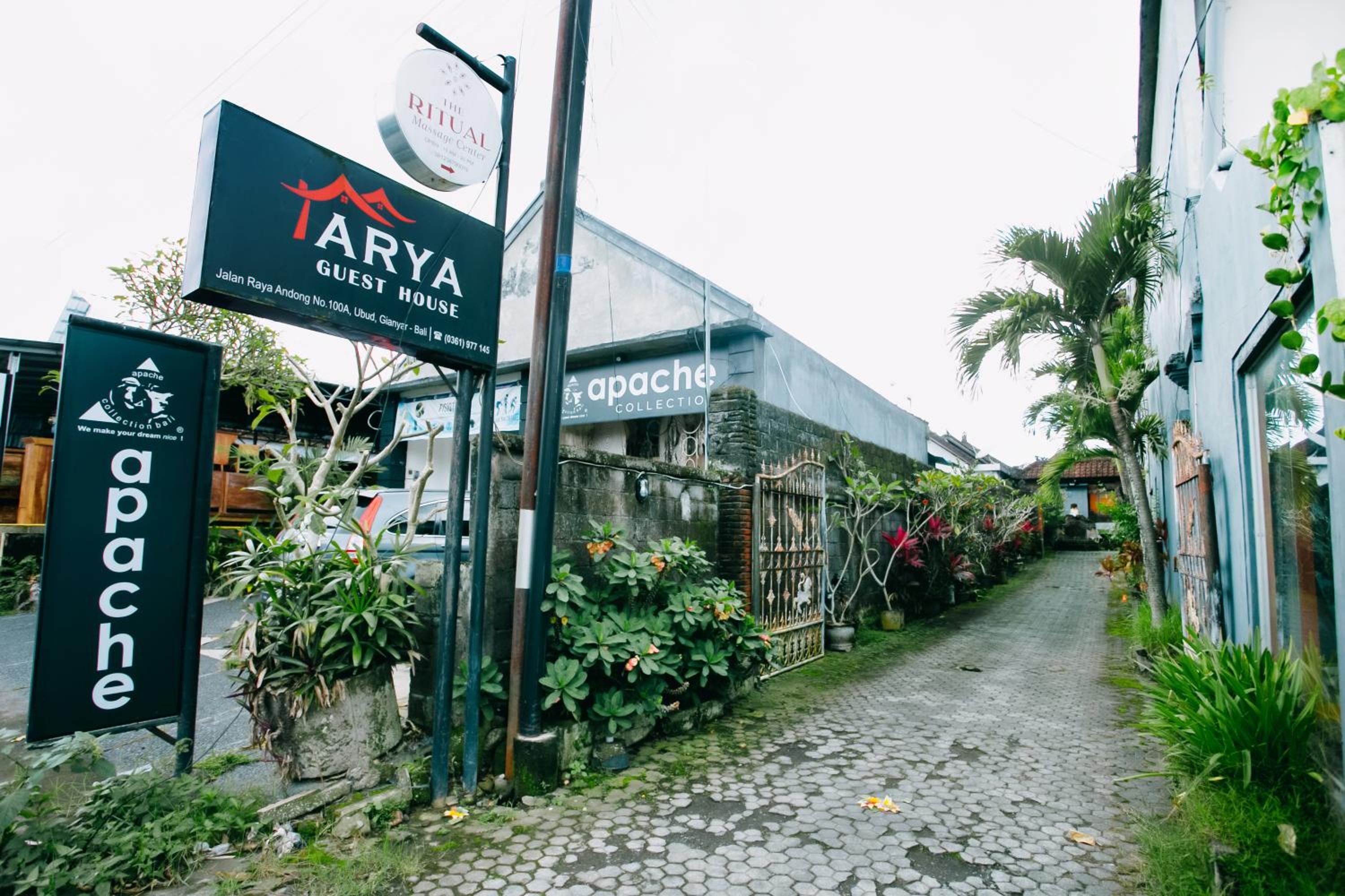Nobody Inn Ubud by Aligna Hospitality view 3