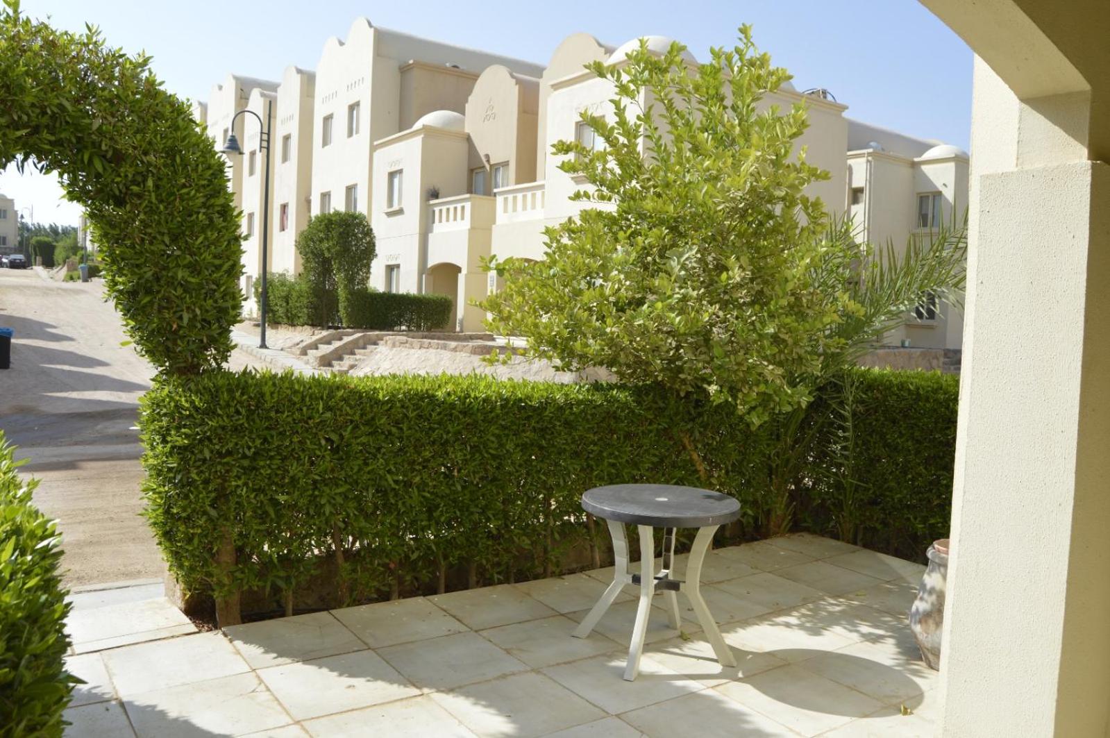 f-ground floor with garden 1 view 3