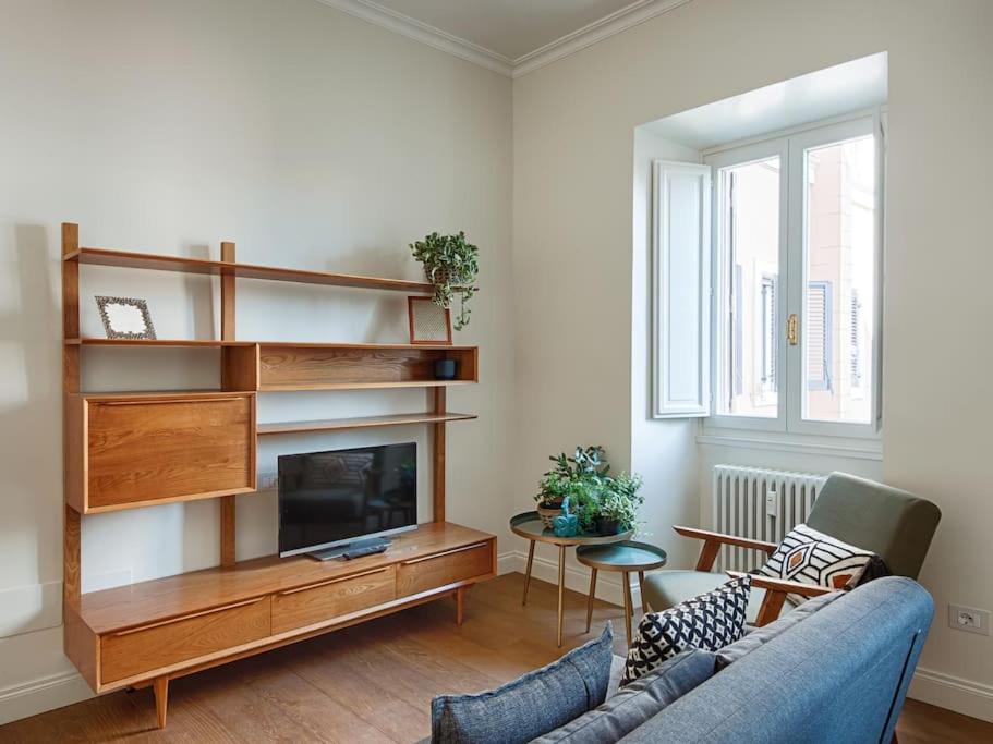 Auditorium Elegant Apartment