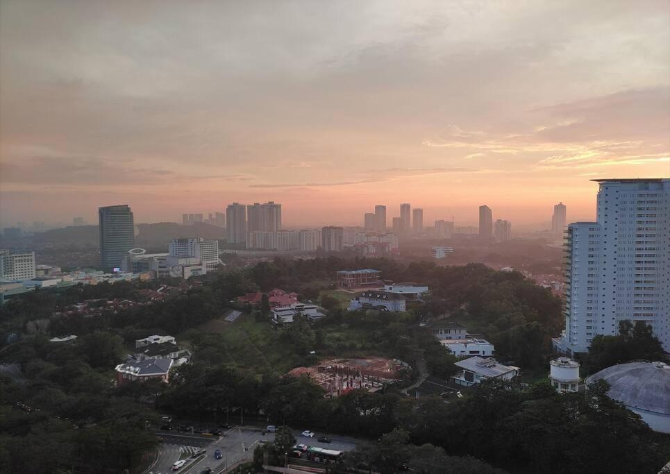 KL Art Nouveau Suite, MRT, Free Parking, Self Check In photo 7