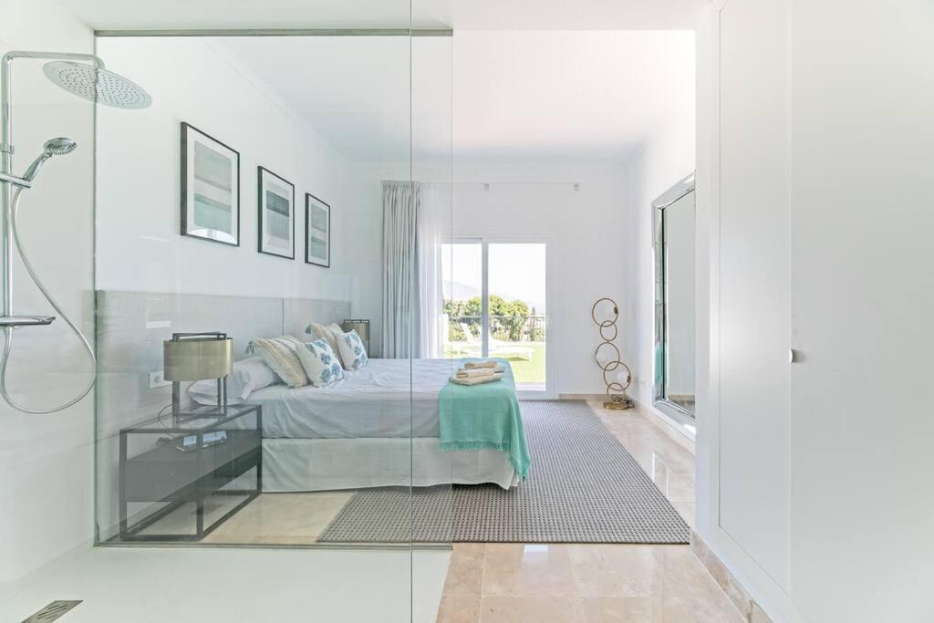 Luxury Apartment Paraiso Pueblo