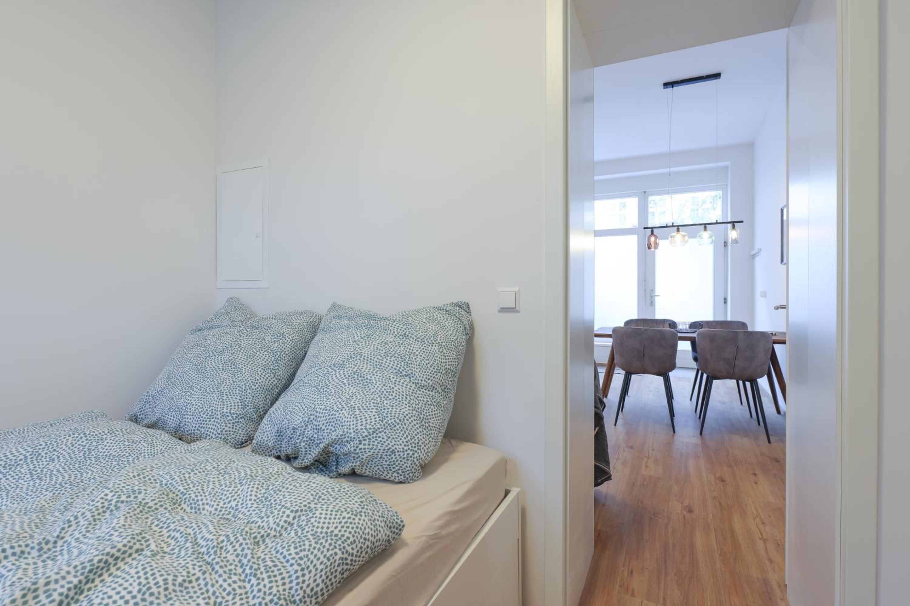 Neue 2-Zi-Apartment 15 Min Entfernung zum HBF und Brandenburger Tor