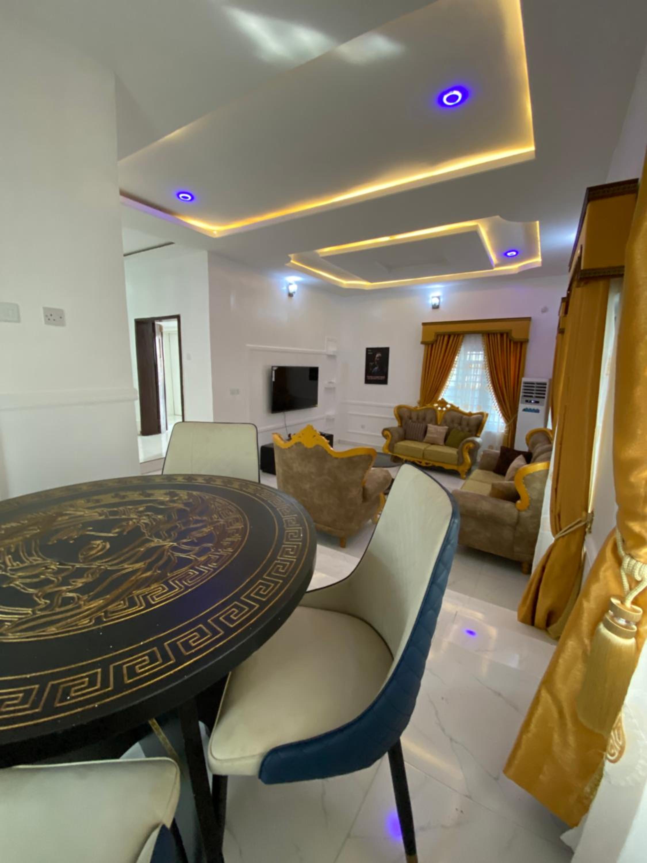MilesVilla Apartments view 4