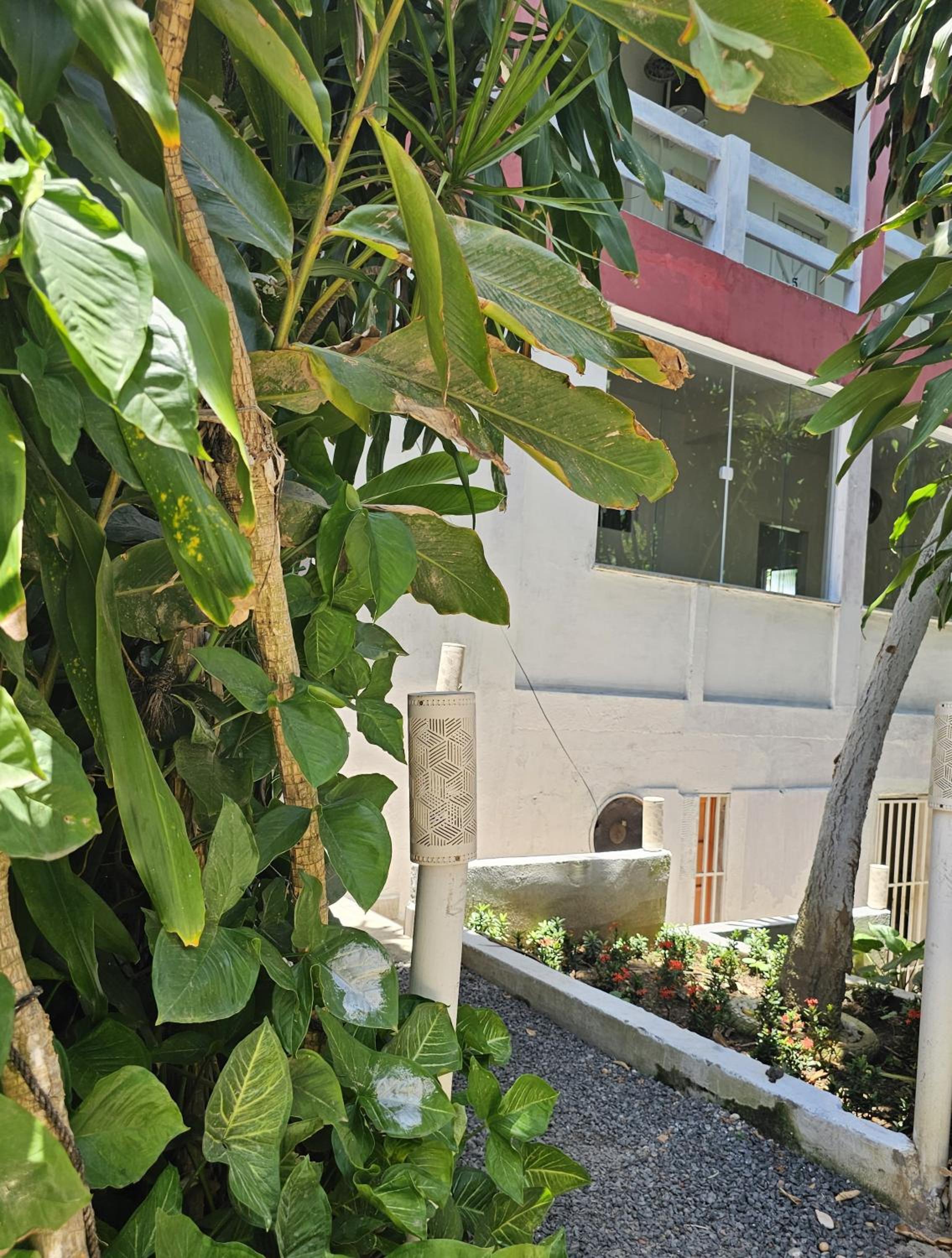 Sunset Flats - Bonito Flat na Rua Pituba 1 , bem perto das praias urbanas! Itacare BA 2