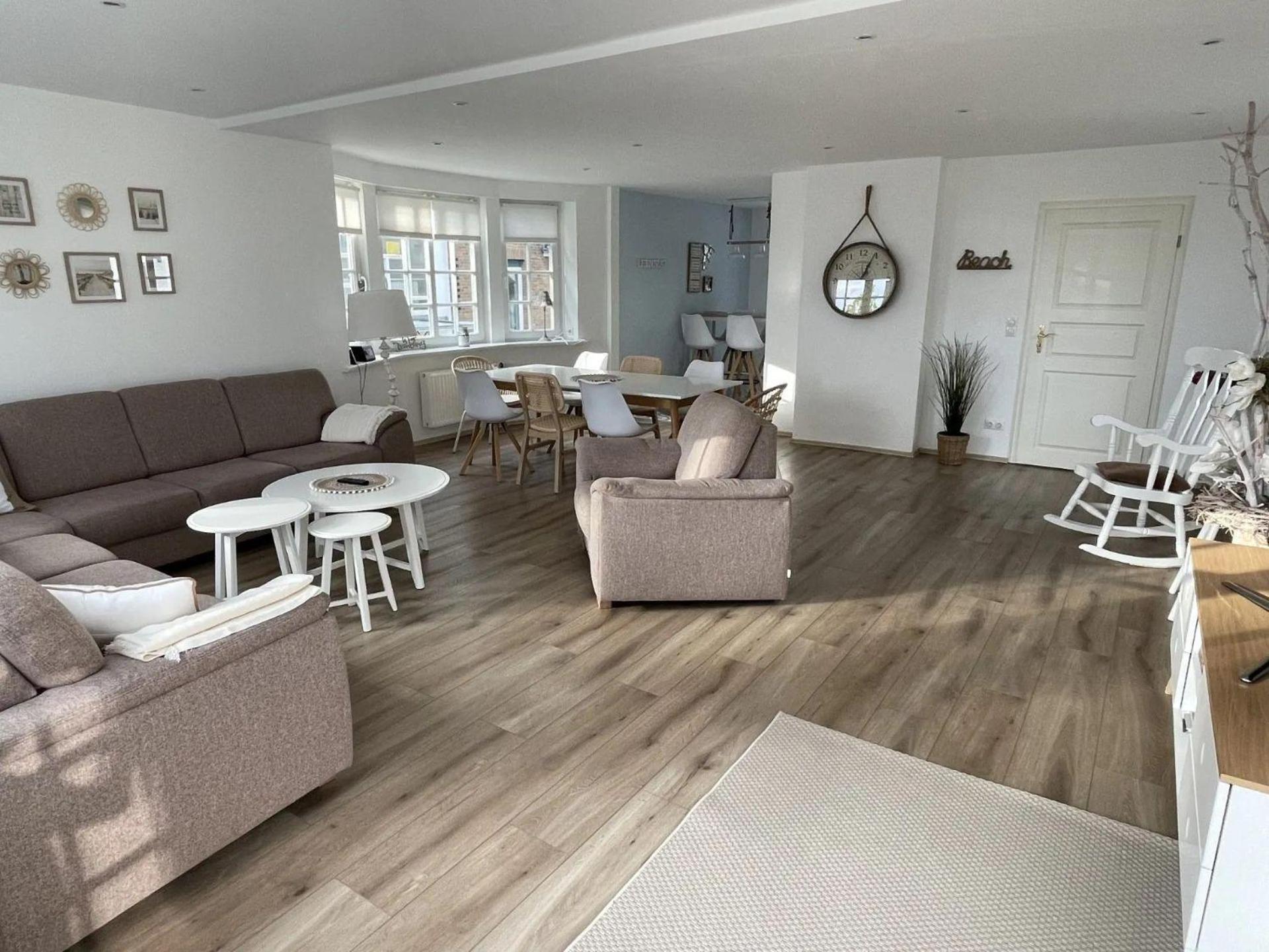Ferienhaus-Strandallee95-direkt-am-Strand