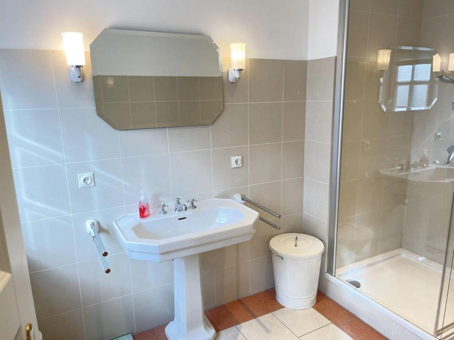 Ferienhaus-Strandallee95-direkt-am-Strand