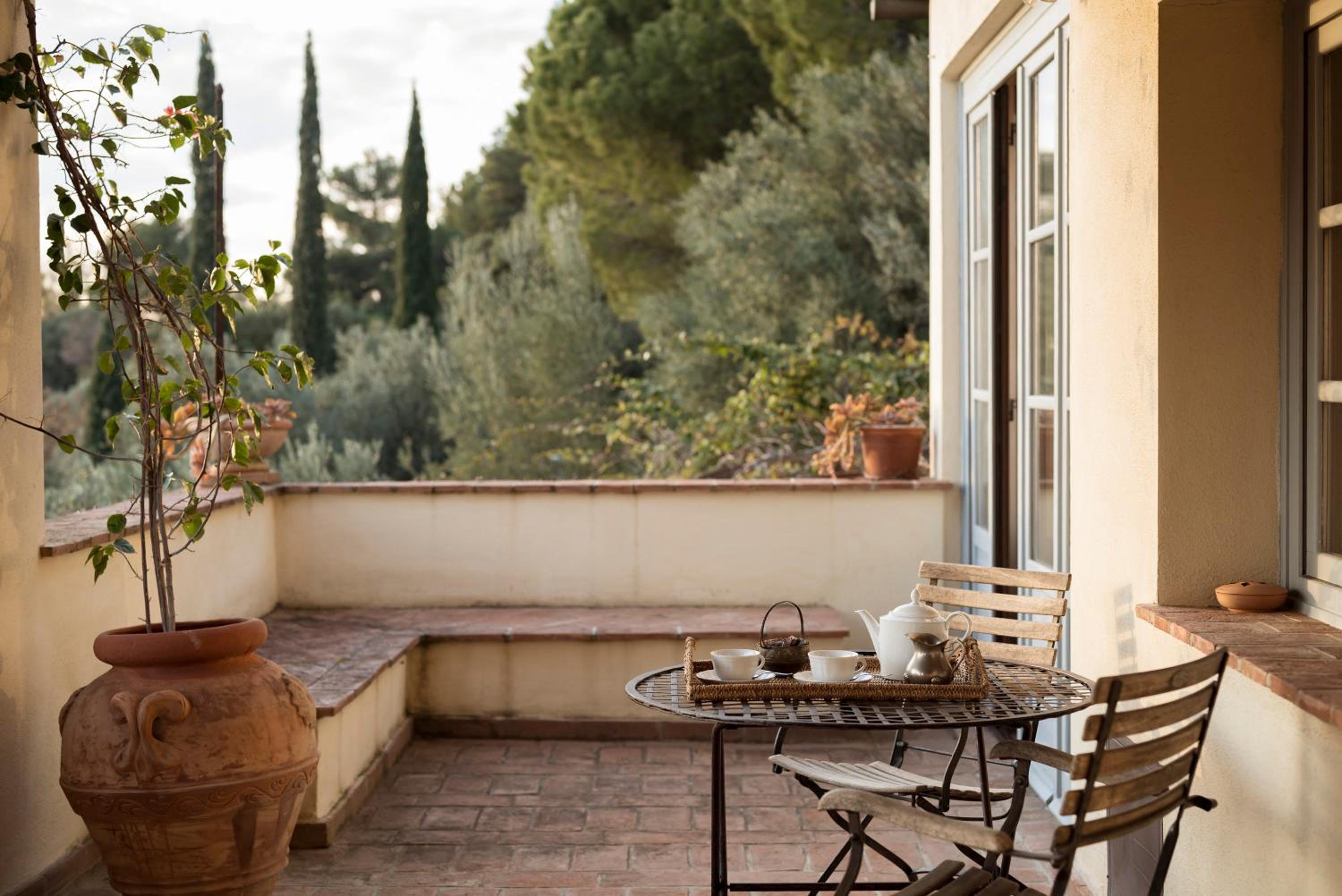 balance & terrace