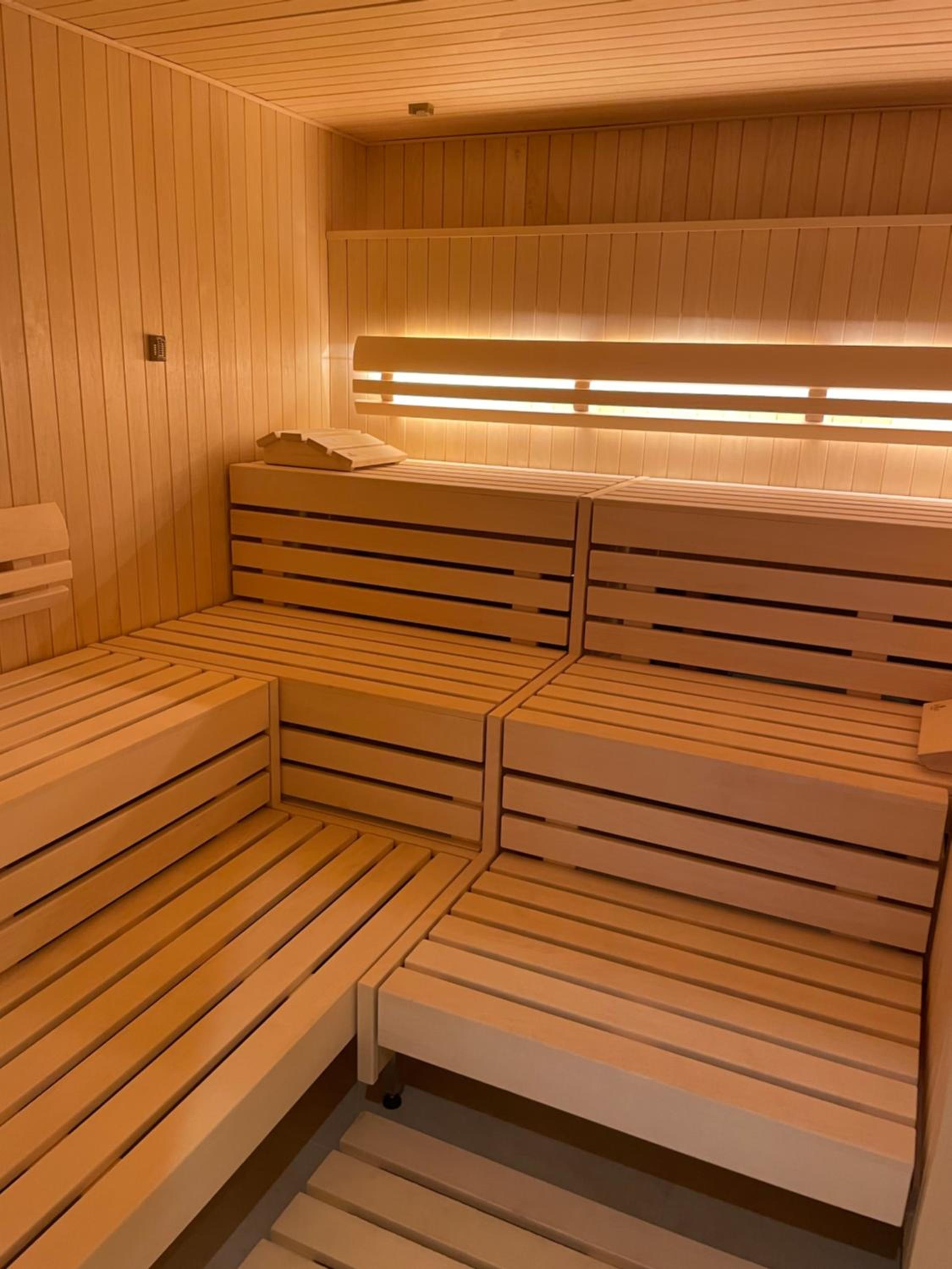 My Marina Apartment mit Pool und Sauna am See