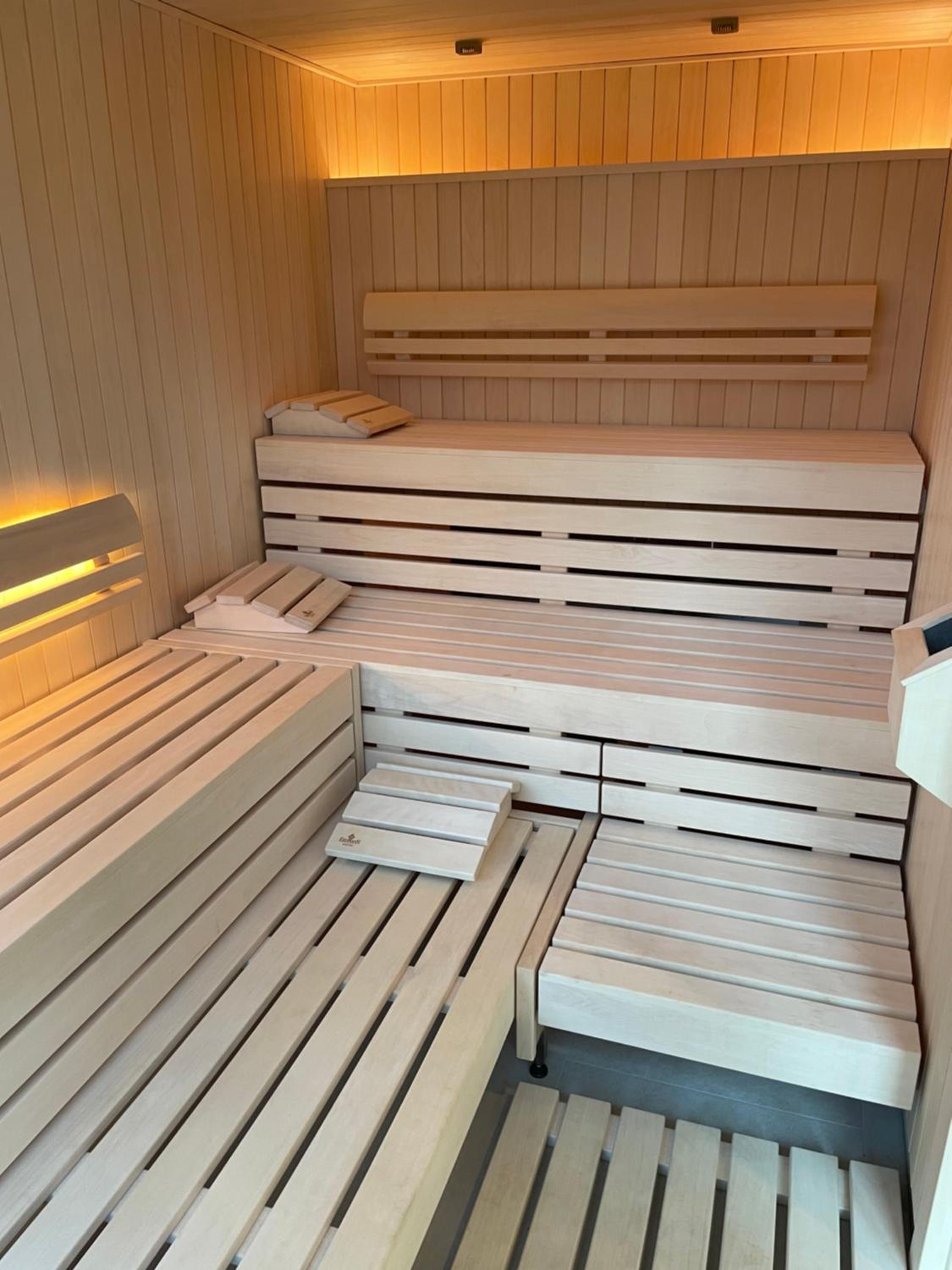 My Marina Apartment mit Pool und Sauna am See