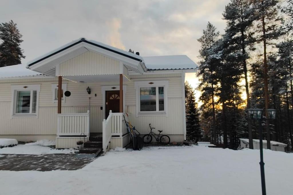 House with 3 bedroom's and sauna Close to arctic circle and Santa Claus