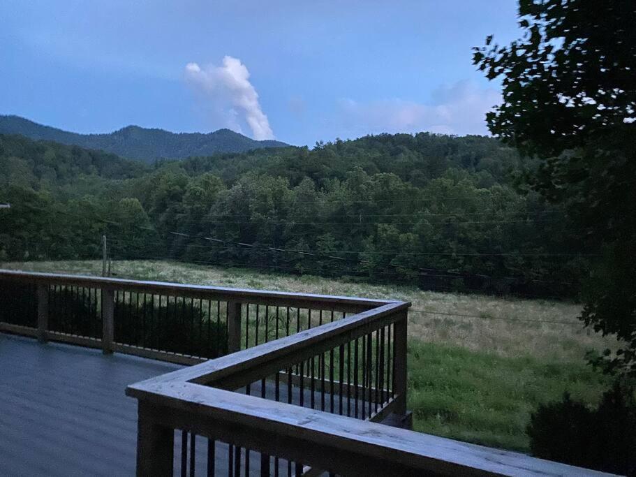 Mountain Magic~Hot Tub, Fire pit, Foosball view 5