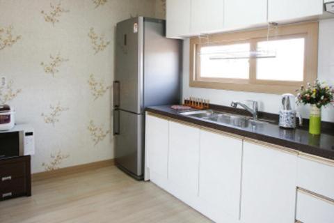 Jeju Vacations - Lapaloma Pension - Property Image 2