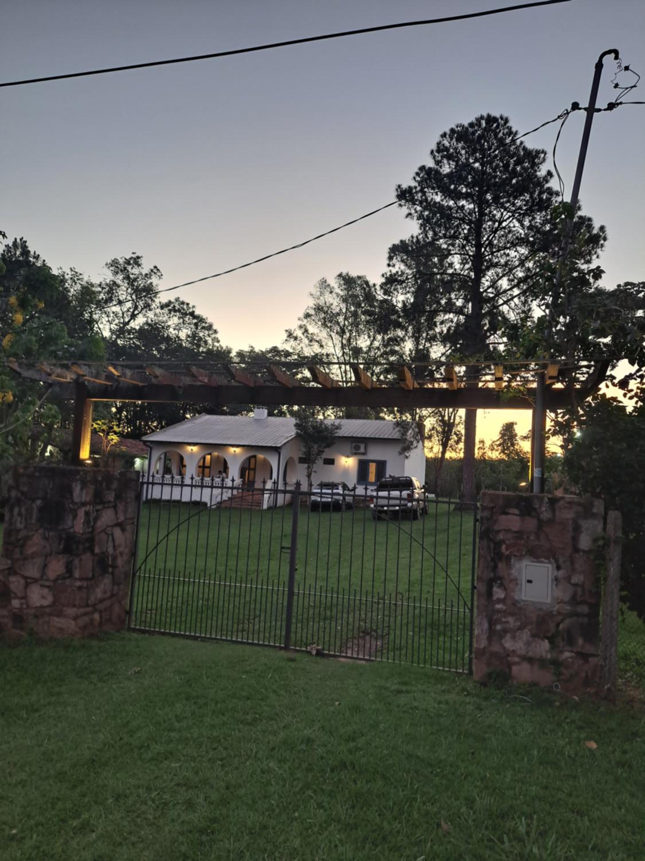 Casa colonial a metros del arroyo Piribebuy view 5