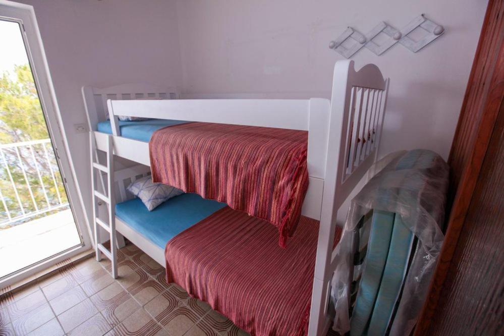 Photo 48