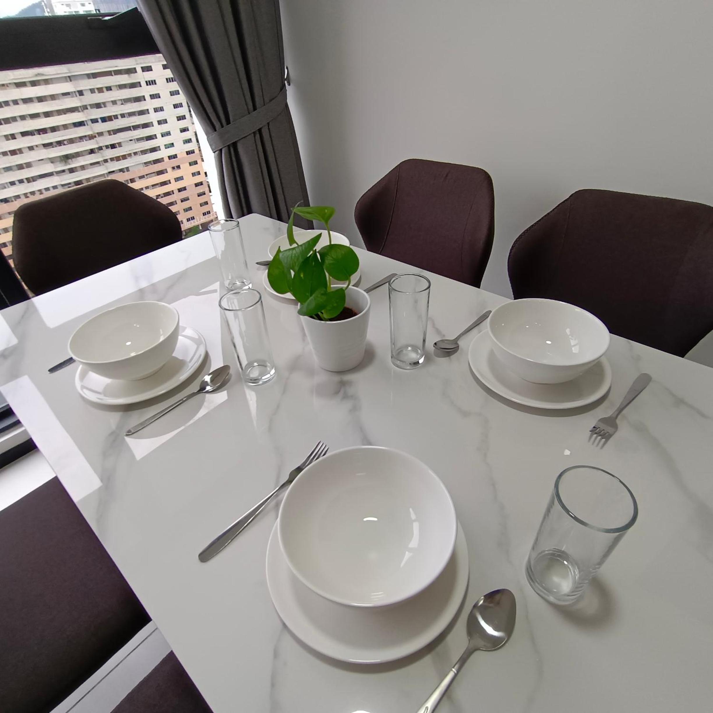 Veneto Penang homestay 3BR with infinity pool