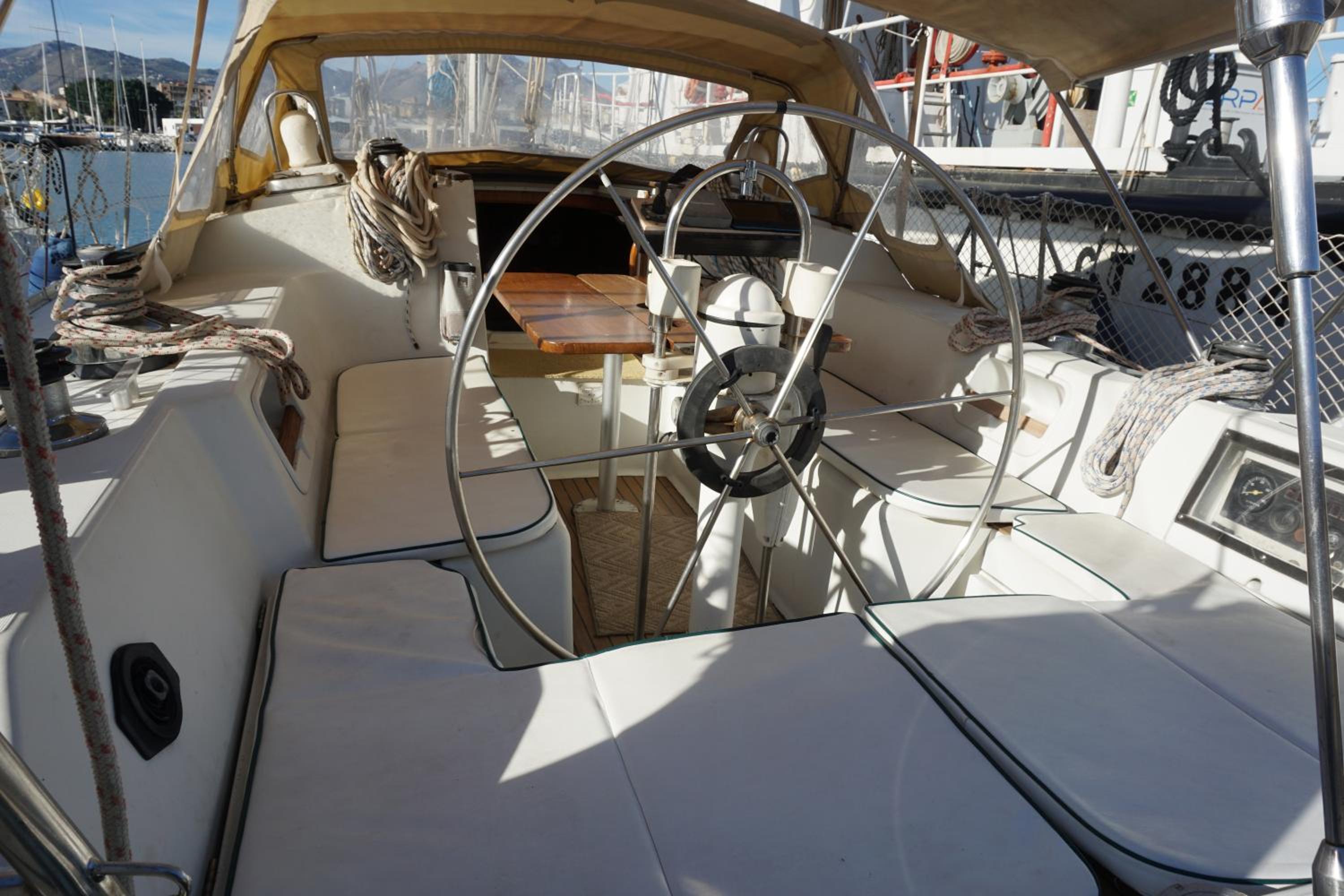 Gloria Sailing view 5