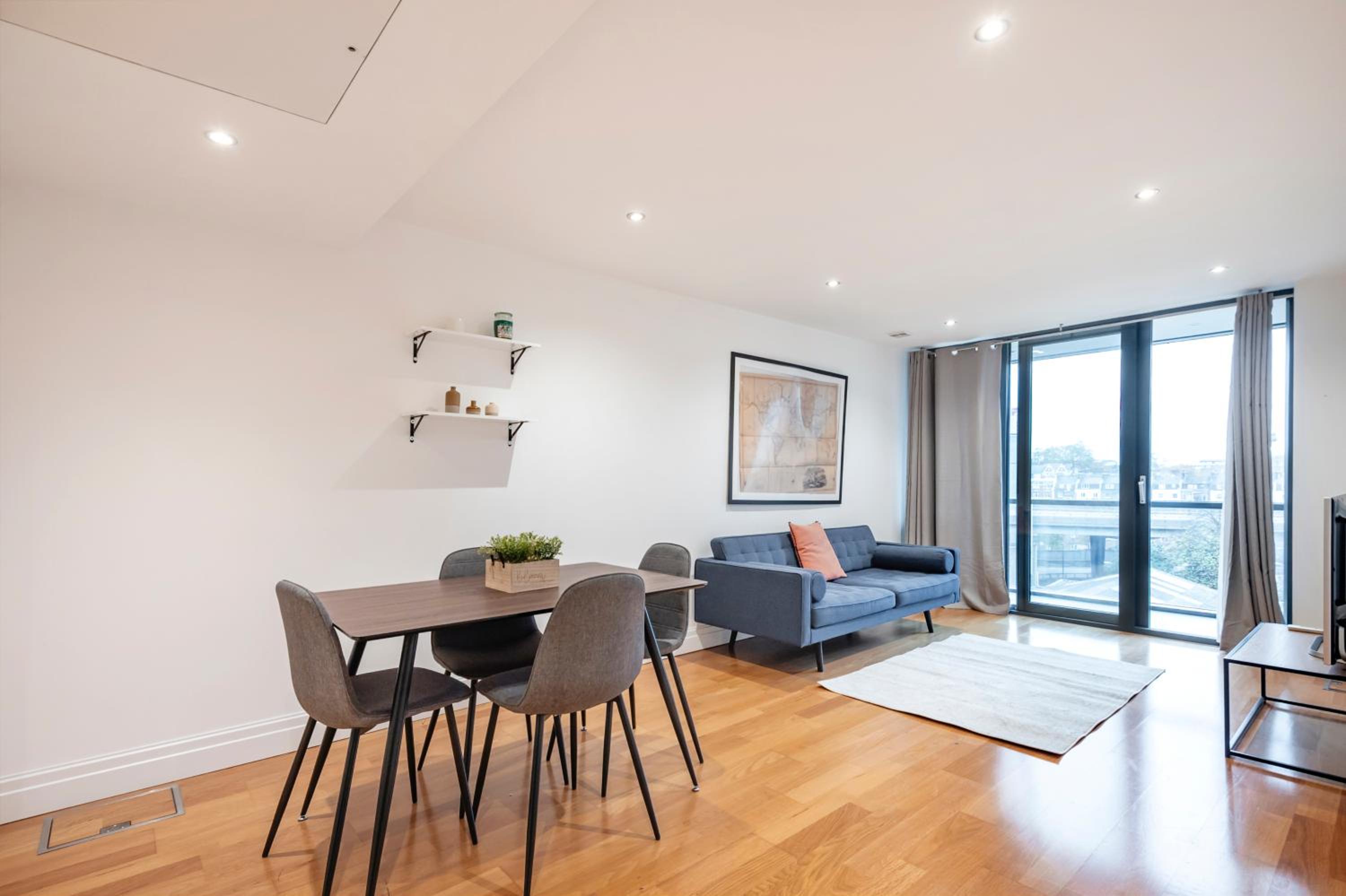 Paddington Basin View Apartment