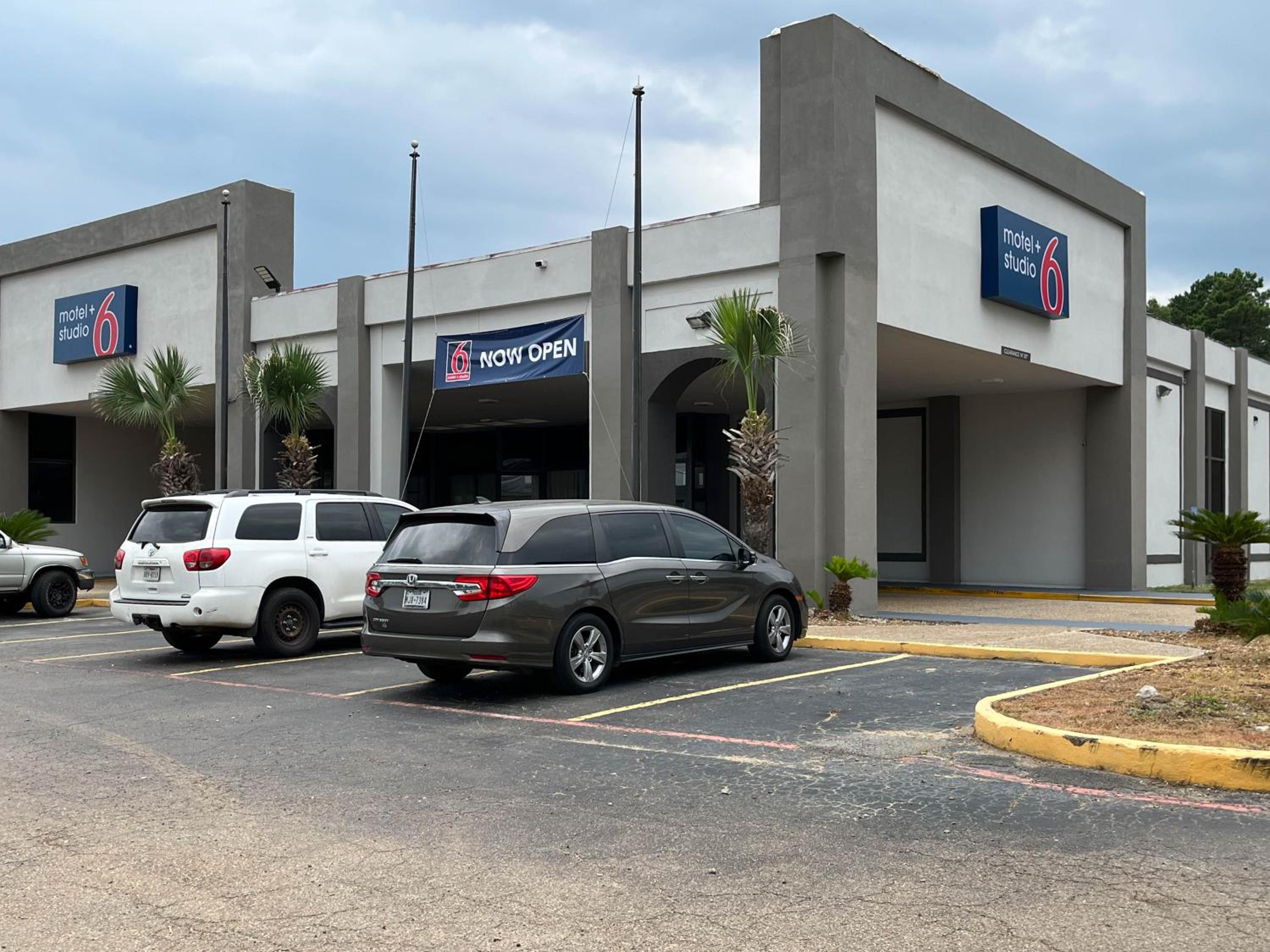 Motel 6 Nacogdoches TX SFA University view 3