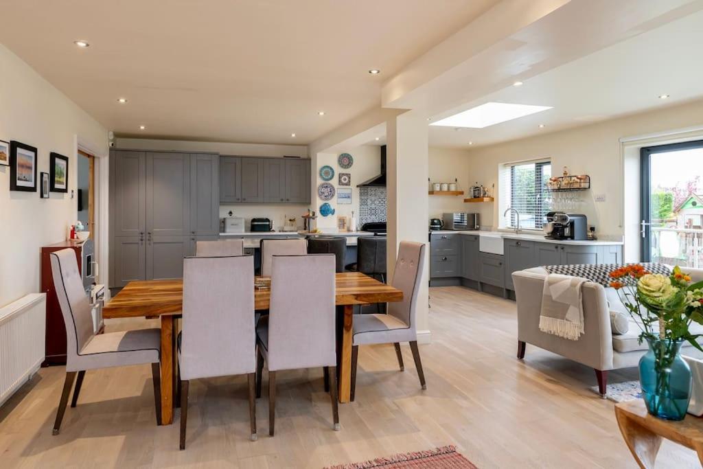 Fabulous House in Bath w/parking