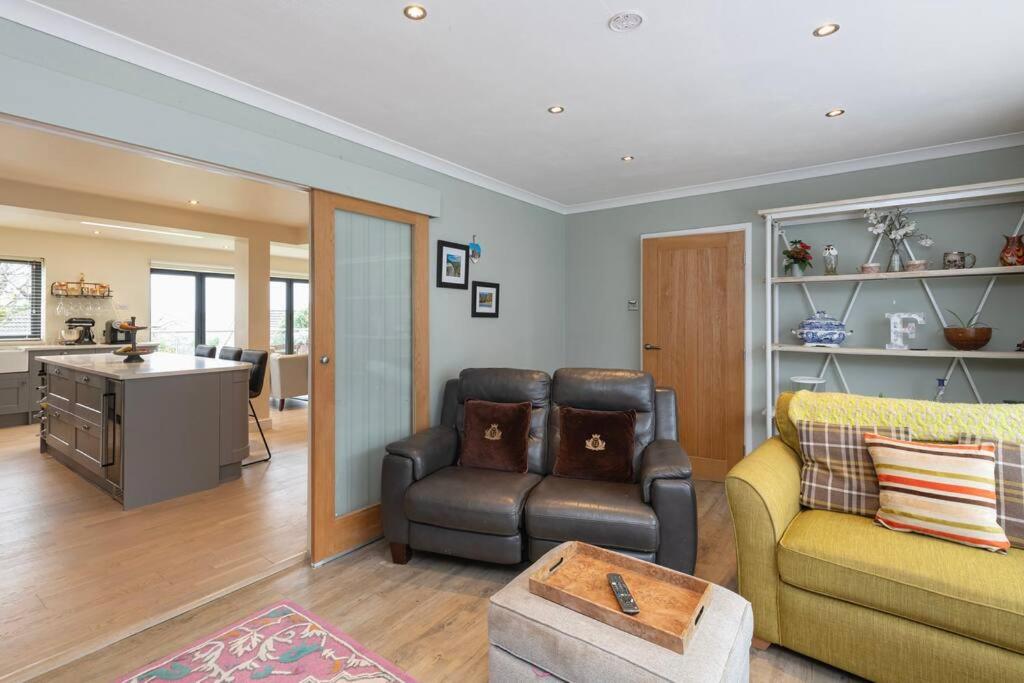 Fabulous House in Bath w/parking